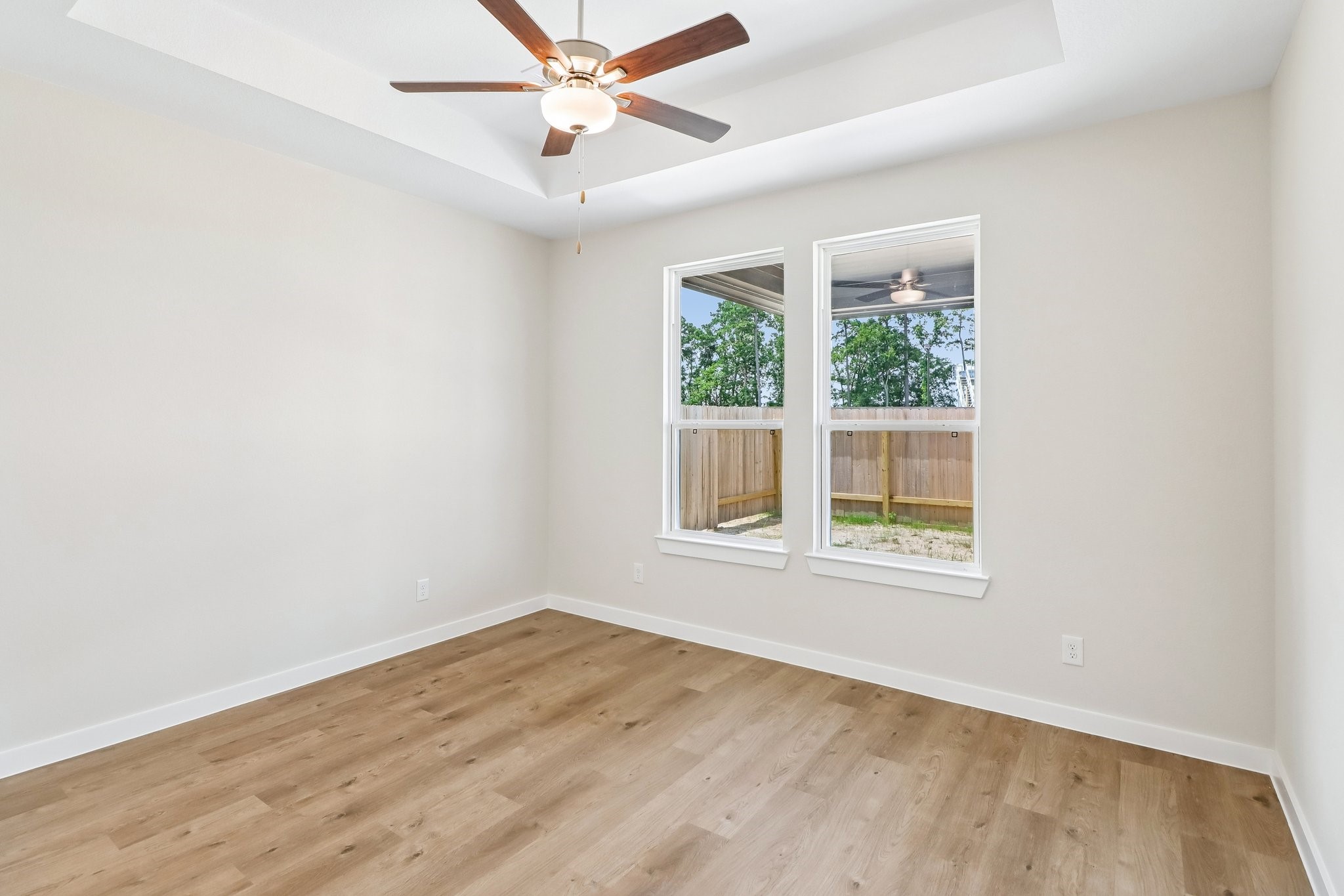 11924 Avian Avenue Property Photo 12