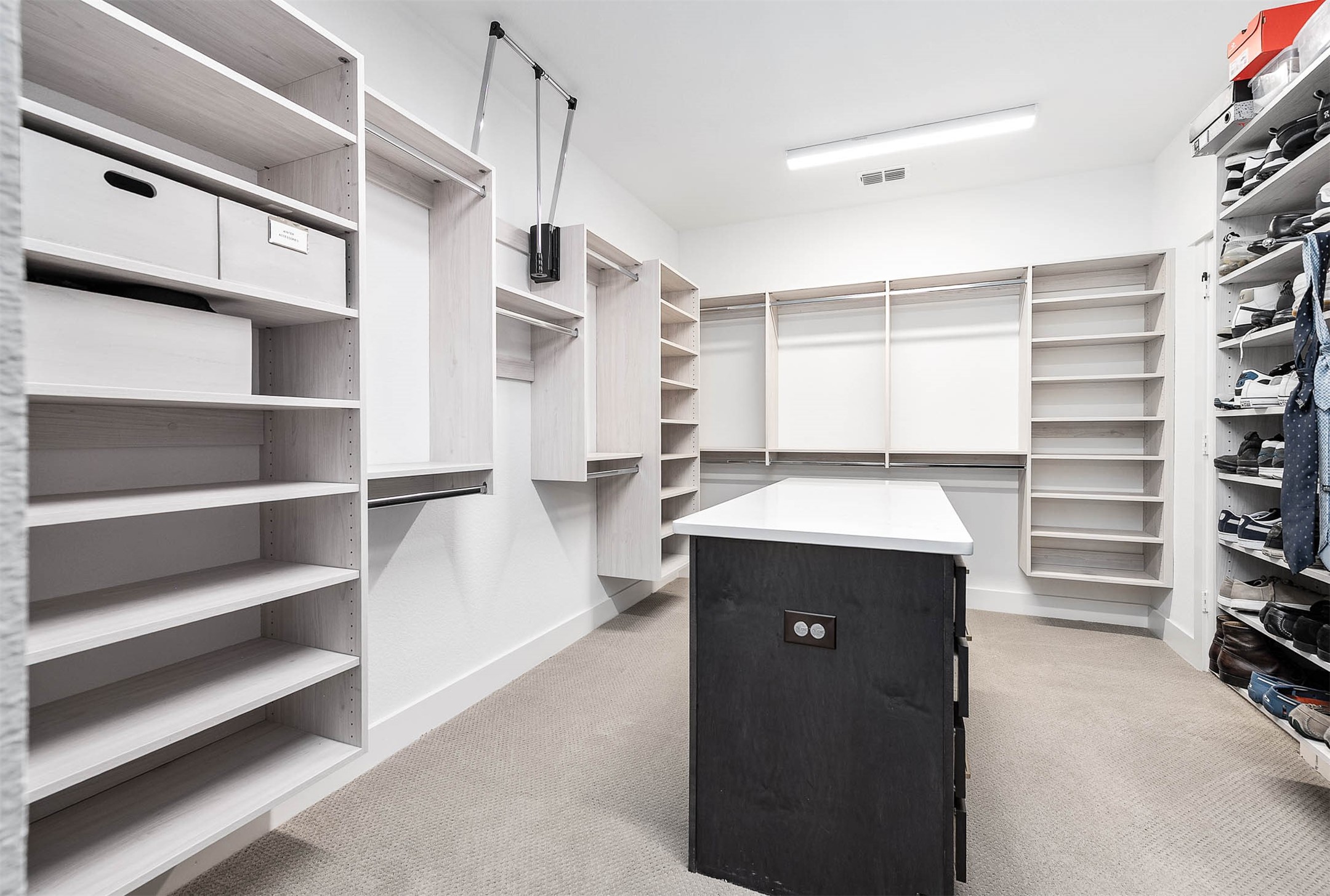 3102 Somerset Levens Lane Property Photo 15