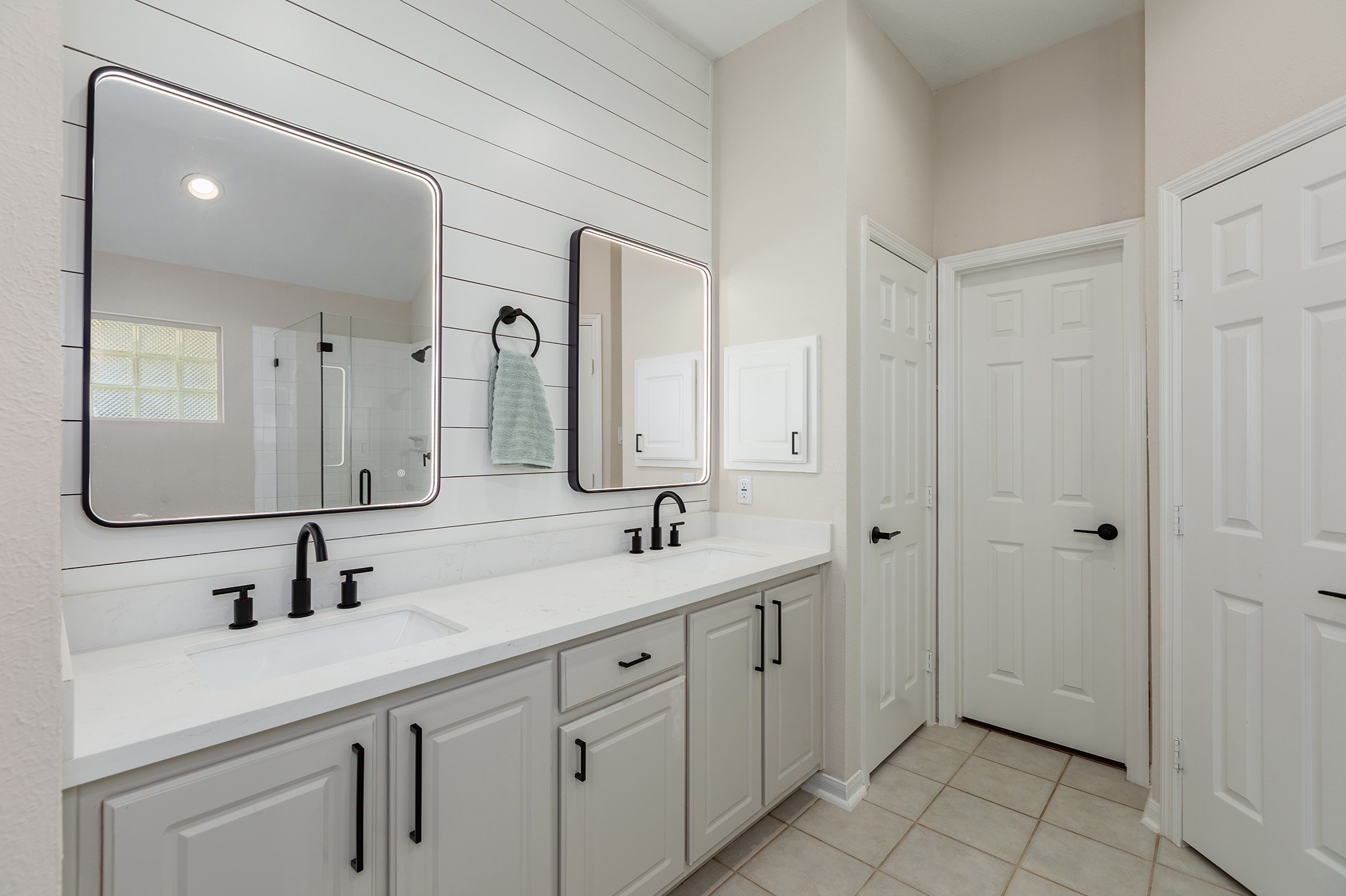 42 Camber Pine Place Property Photo 24