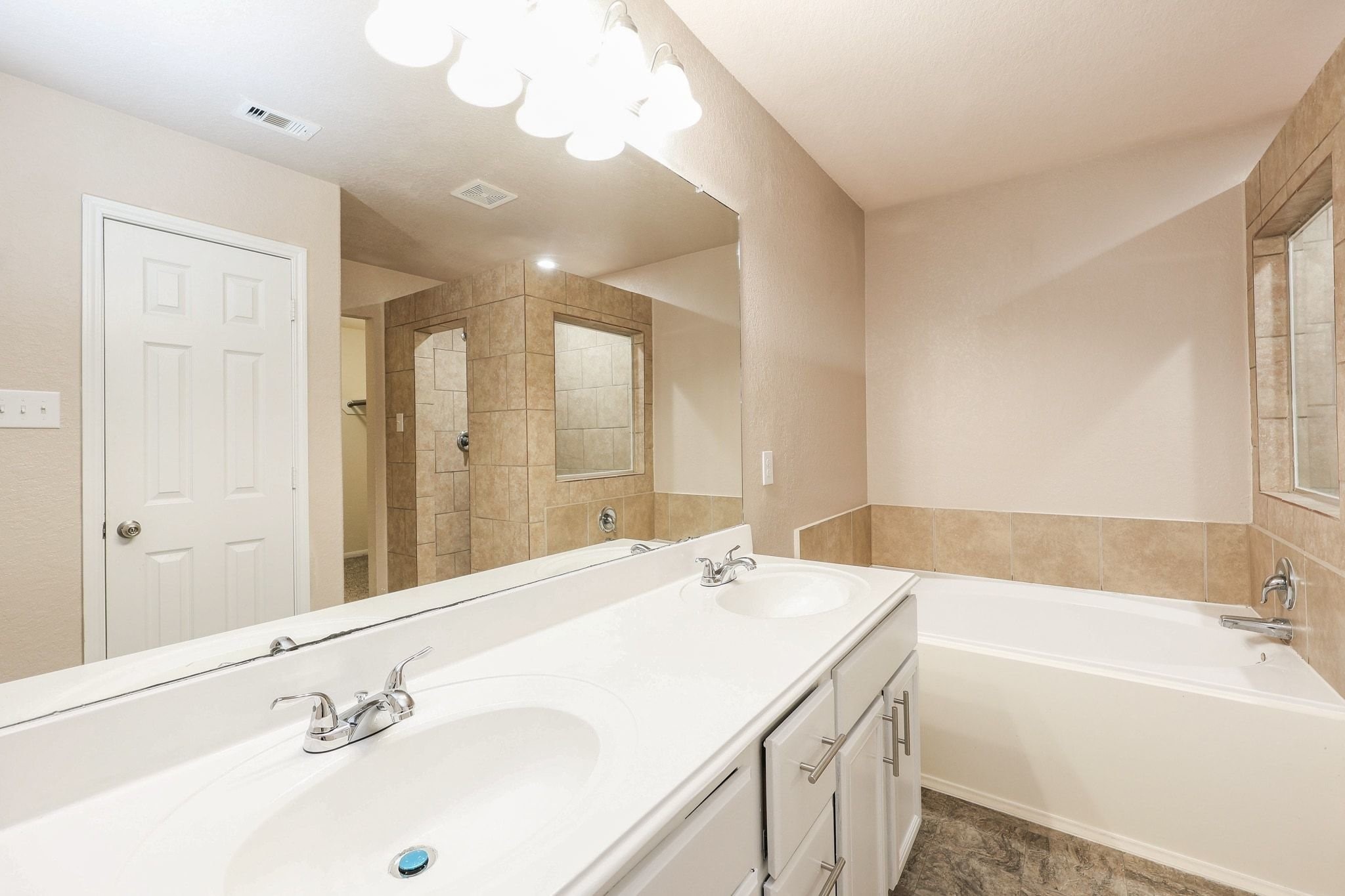 8115 Redbud Point Lane Property Photo 13