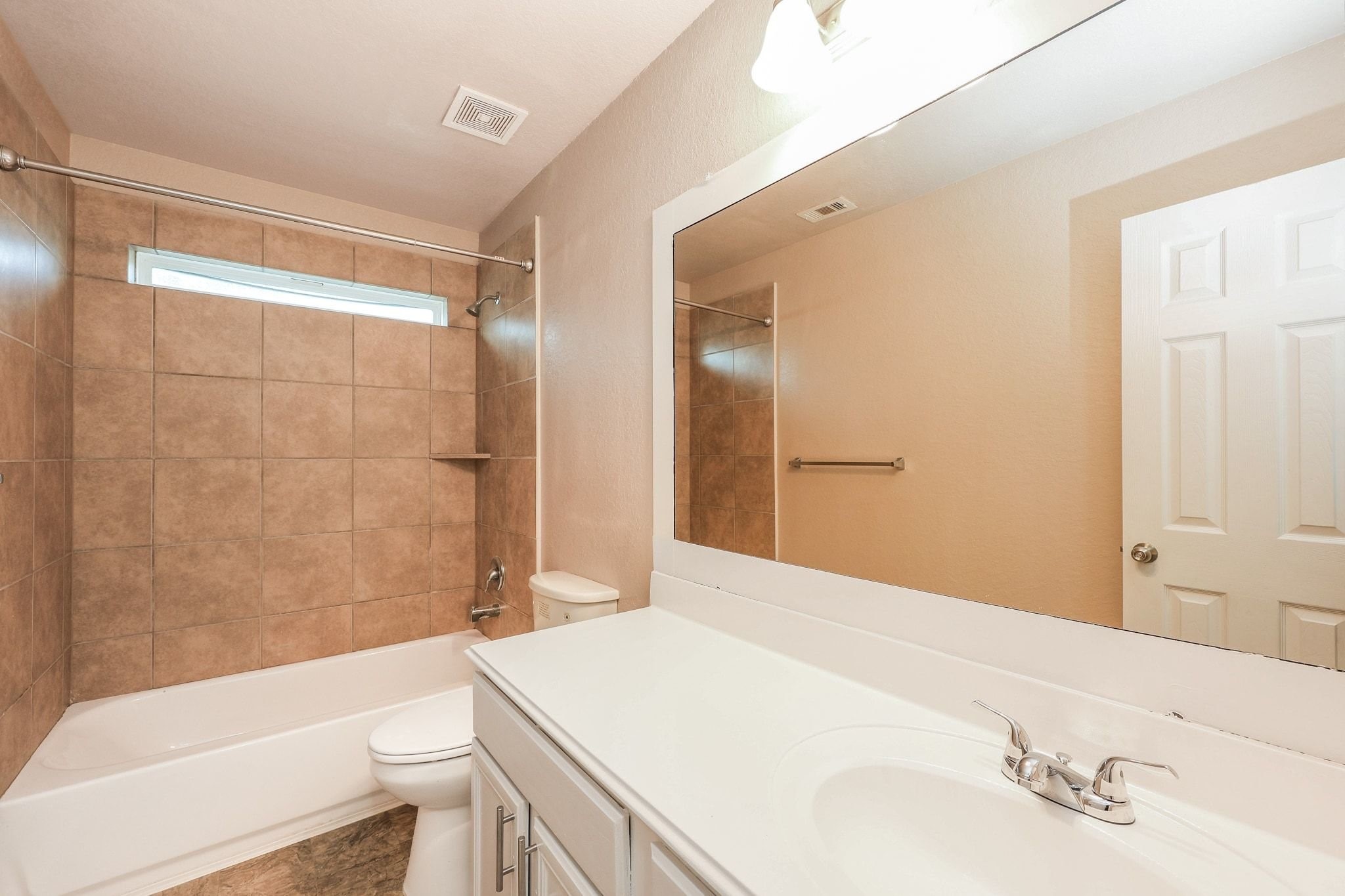 8115 Redbud Point Lane Property Photo 16