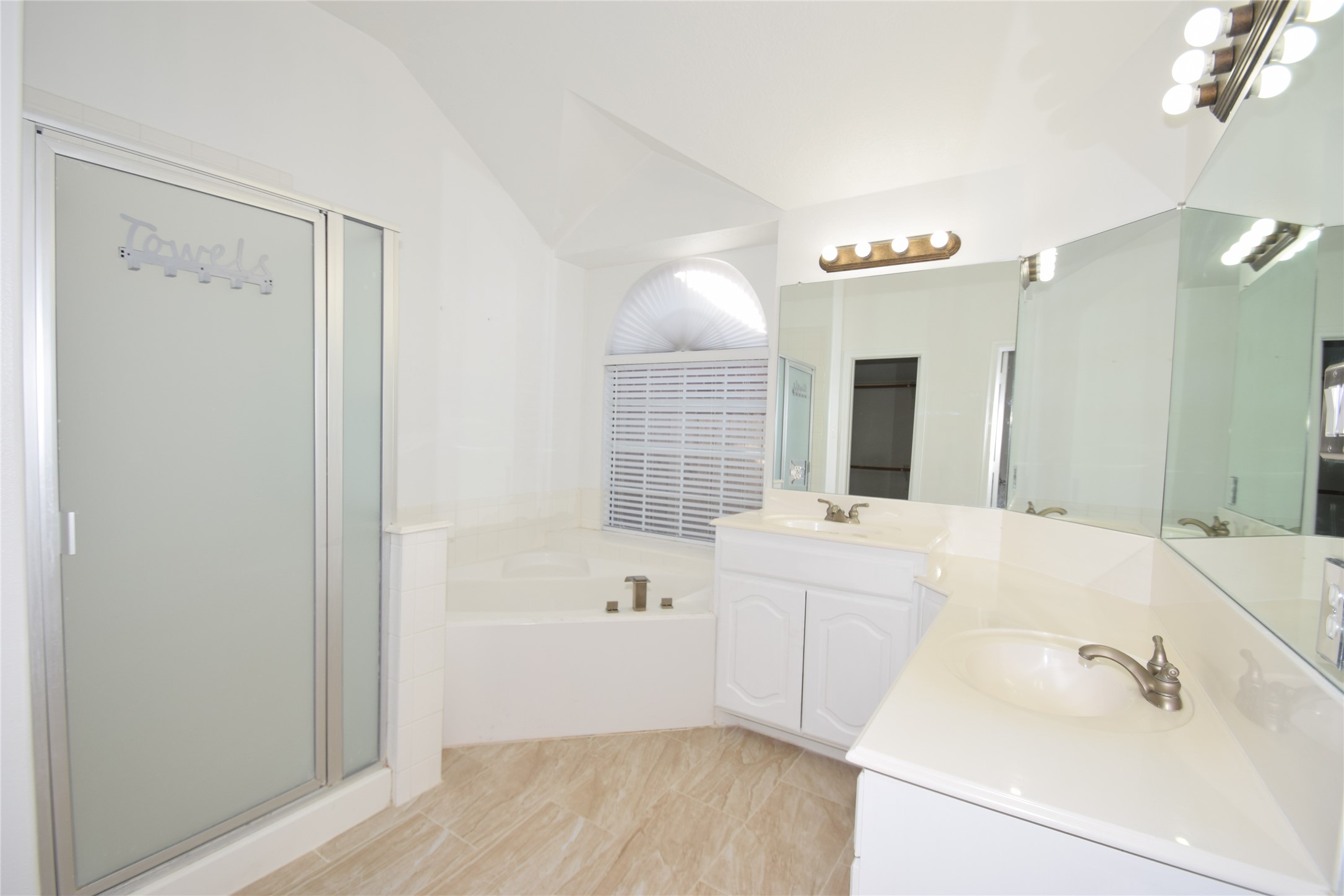 5726 Indigo Trails Drive Property Photo 26