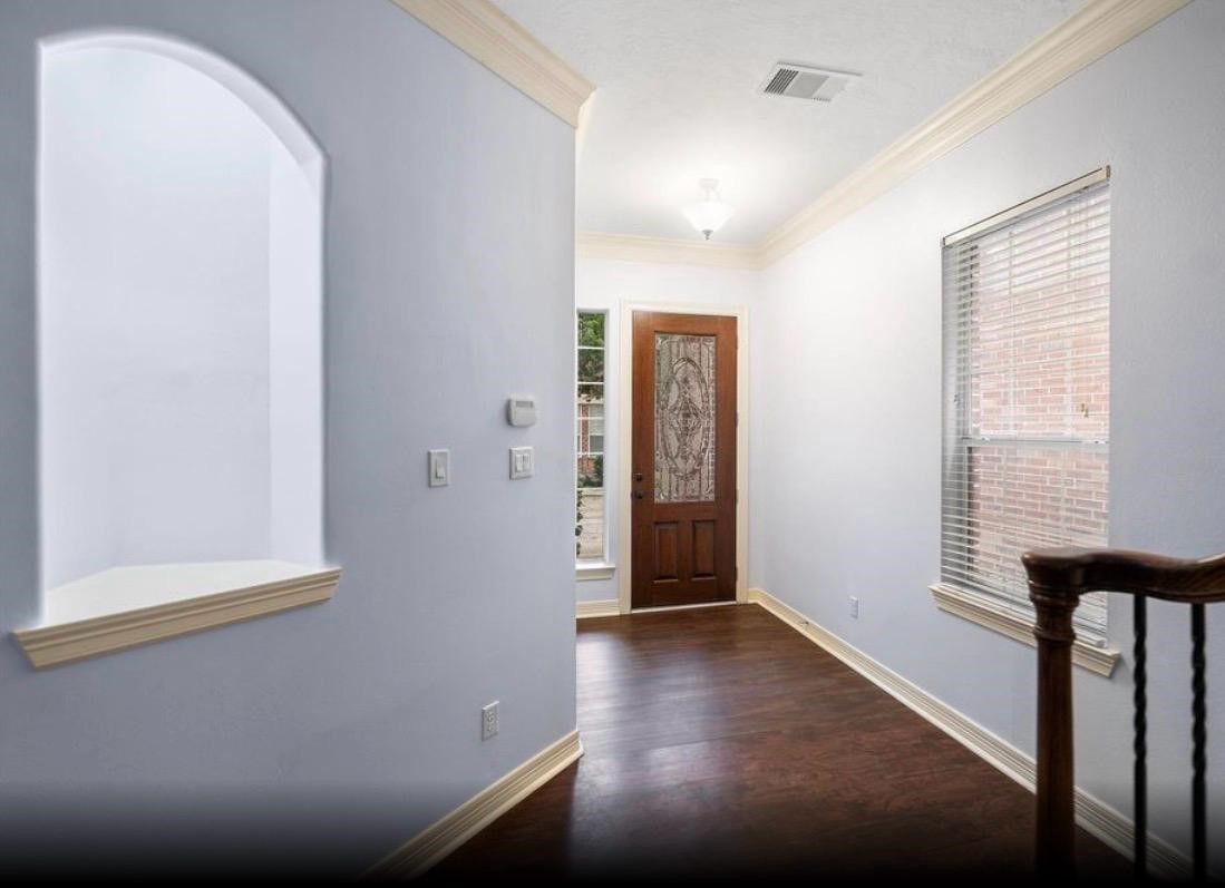 1518 Olive Park Property Photo 8
