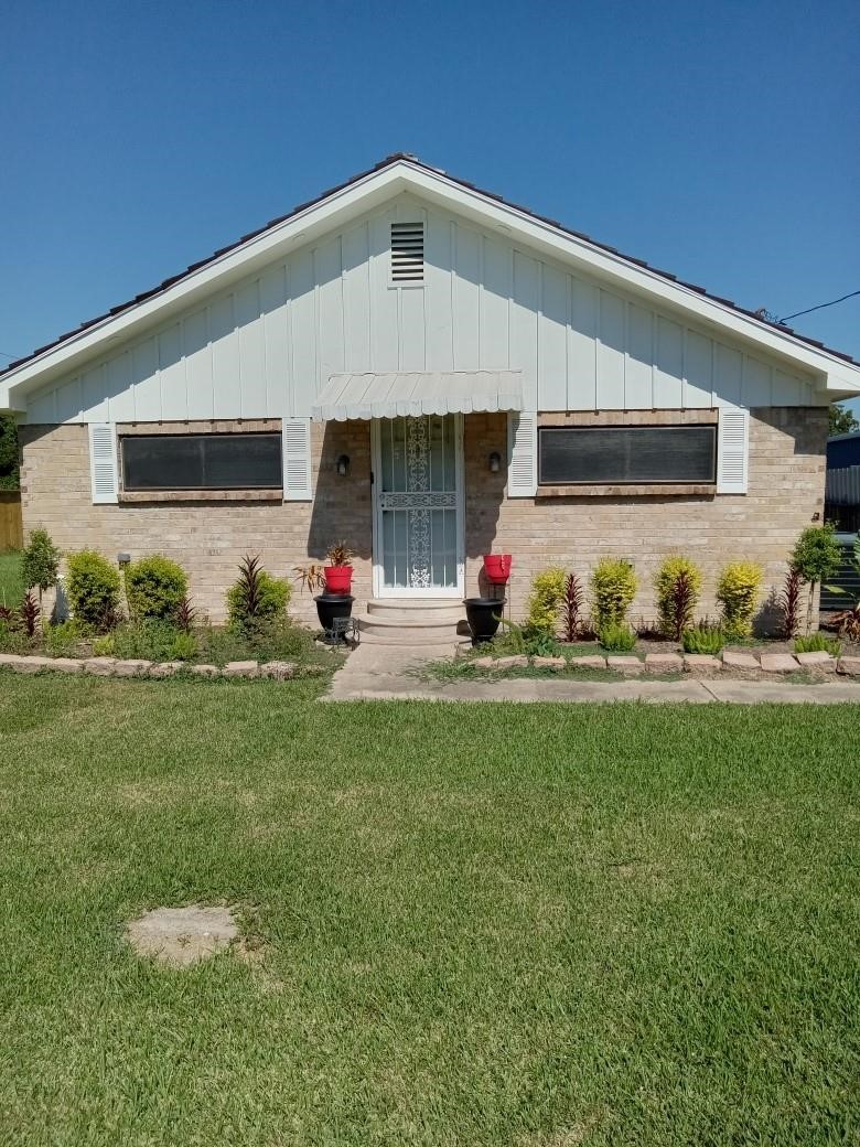 3211 Penn Street Property Photo 1