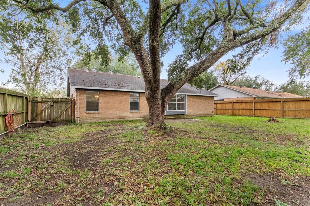 2831 Heritage Bend Drive Property Photo 16