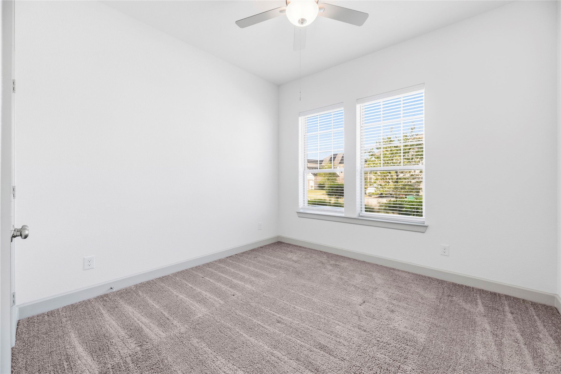 19914 Valentina Pointe Drive Property Photo 14