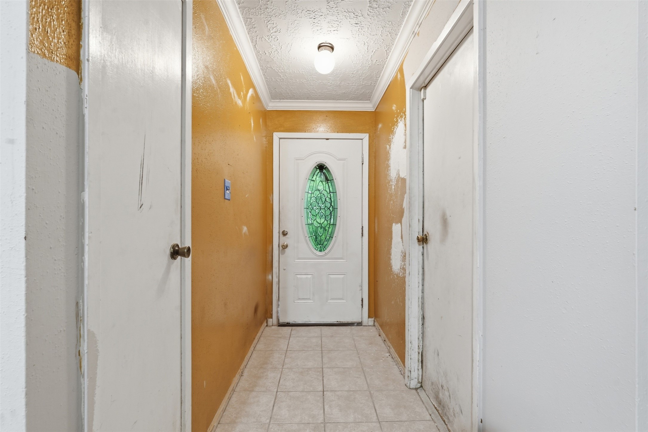 13811 Flagstone Drive Property Photo 4