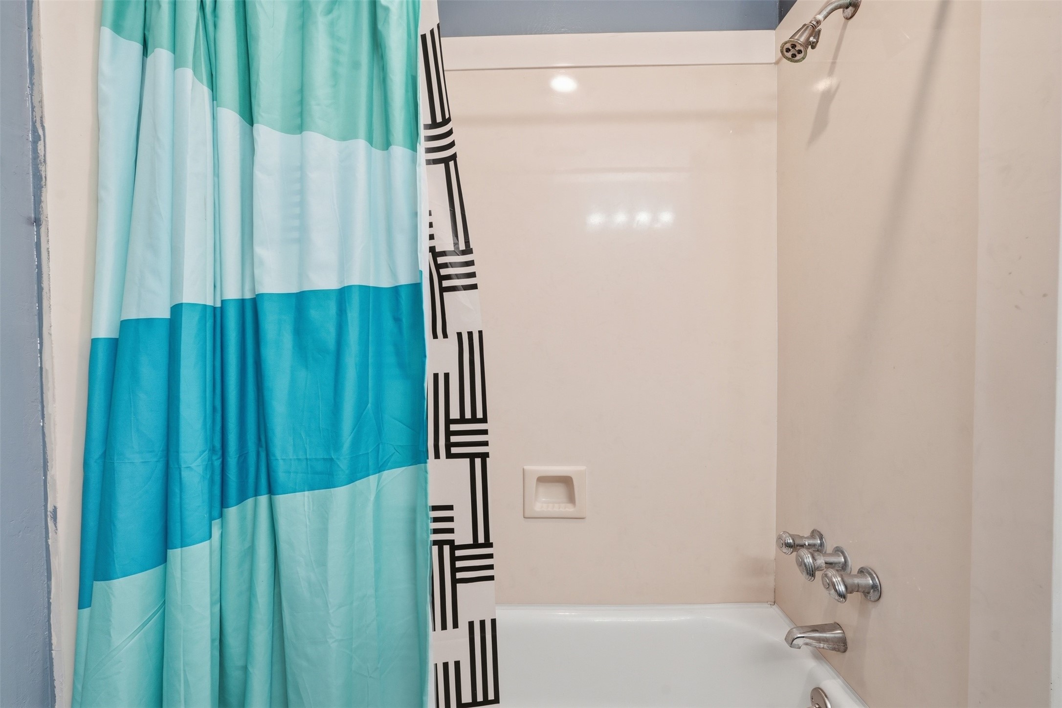 13811 Flagstone Drive Property Photo 15
