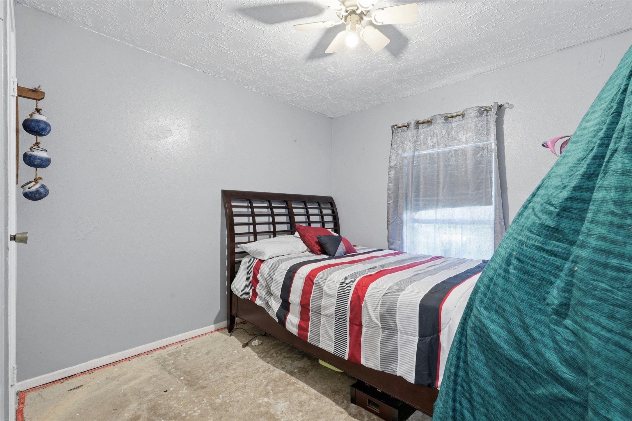 13811 Flagstone Drive Property Photo 17