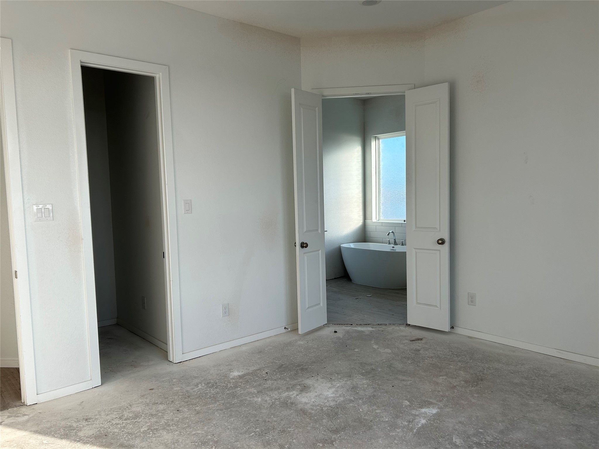 2523 Precious Coral Drive Property Photo 7