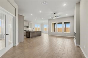 406 Apple Core Way Property Photo 6