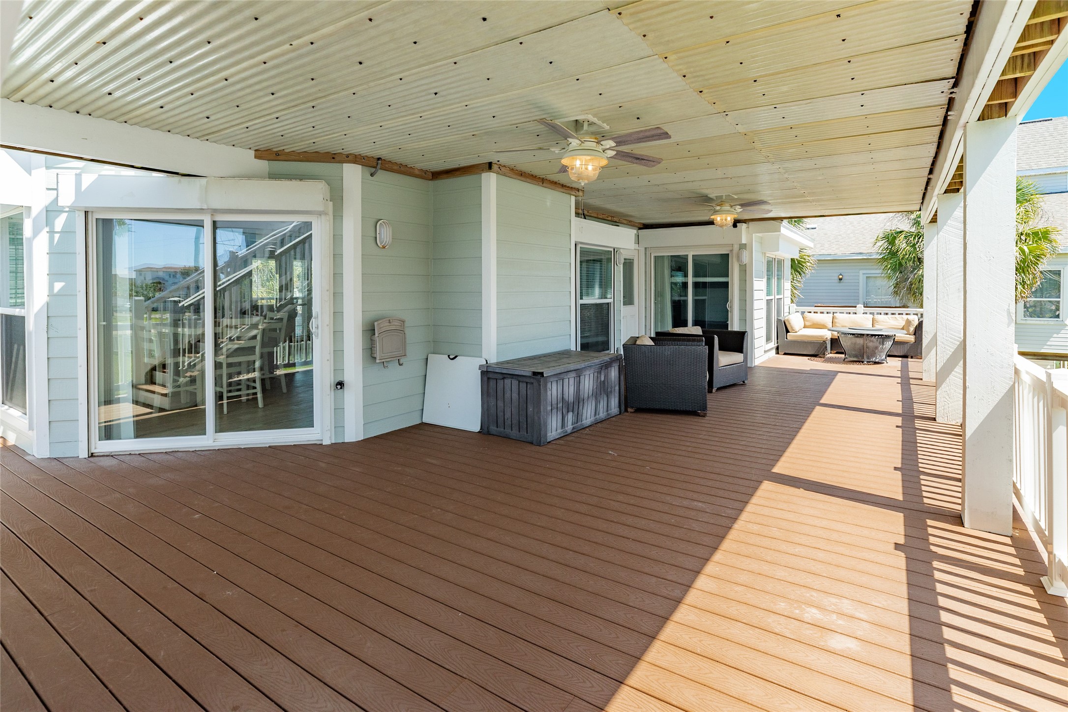 13827 Pirates Beach Boulevard Property Photo 12