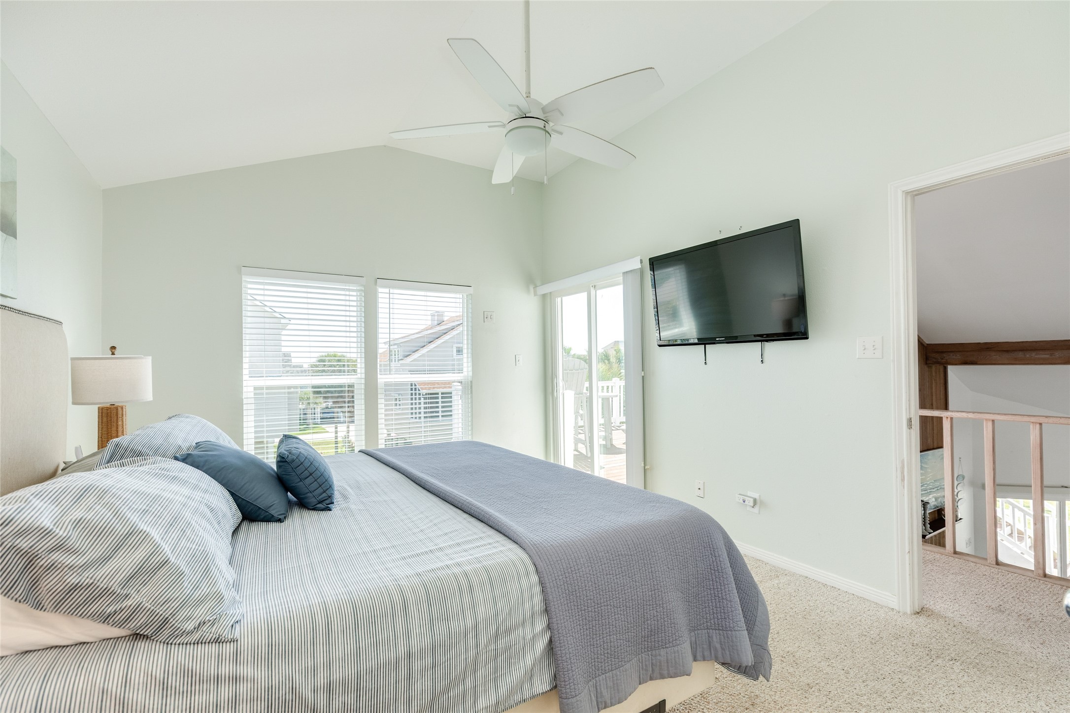 13827 Pirates Beach Boulevard Property Photo 31