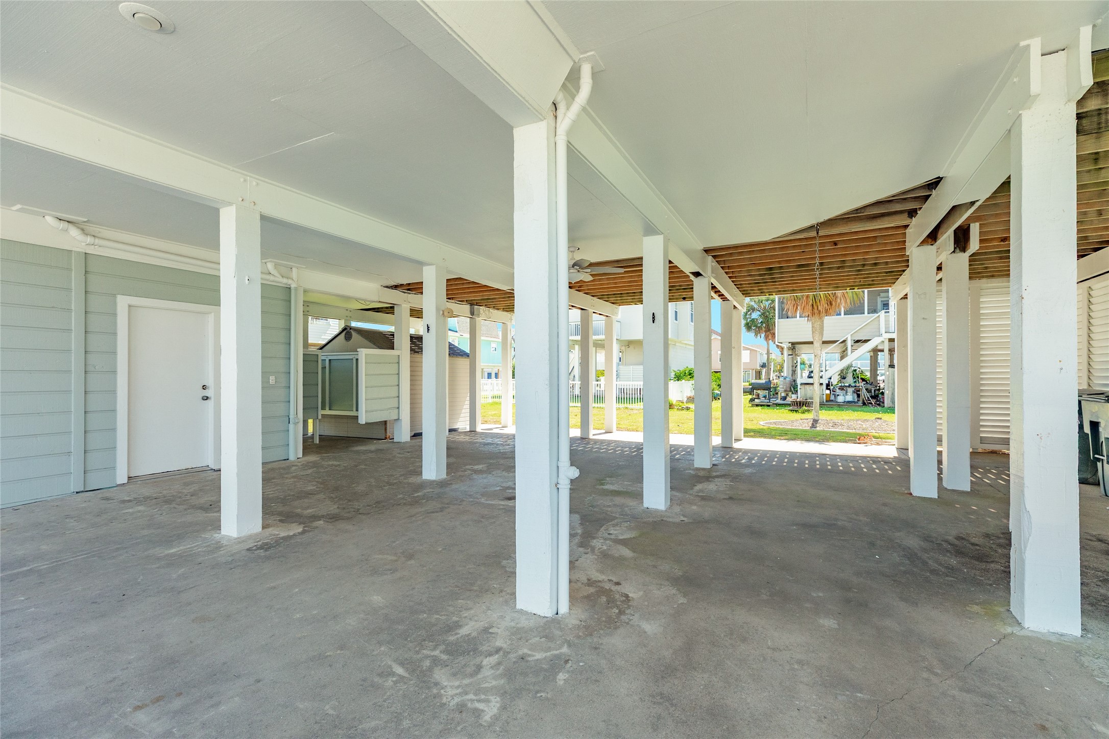 13827 Pirates Beach Boulevard Property Photo 38
