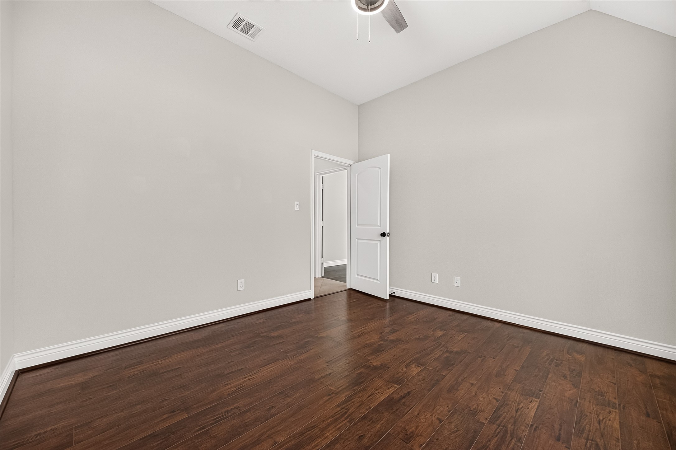 9246 Lakeshores Lagoon Lane Property Photo 6