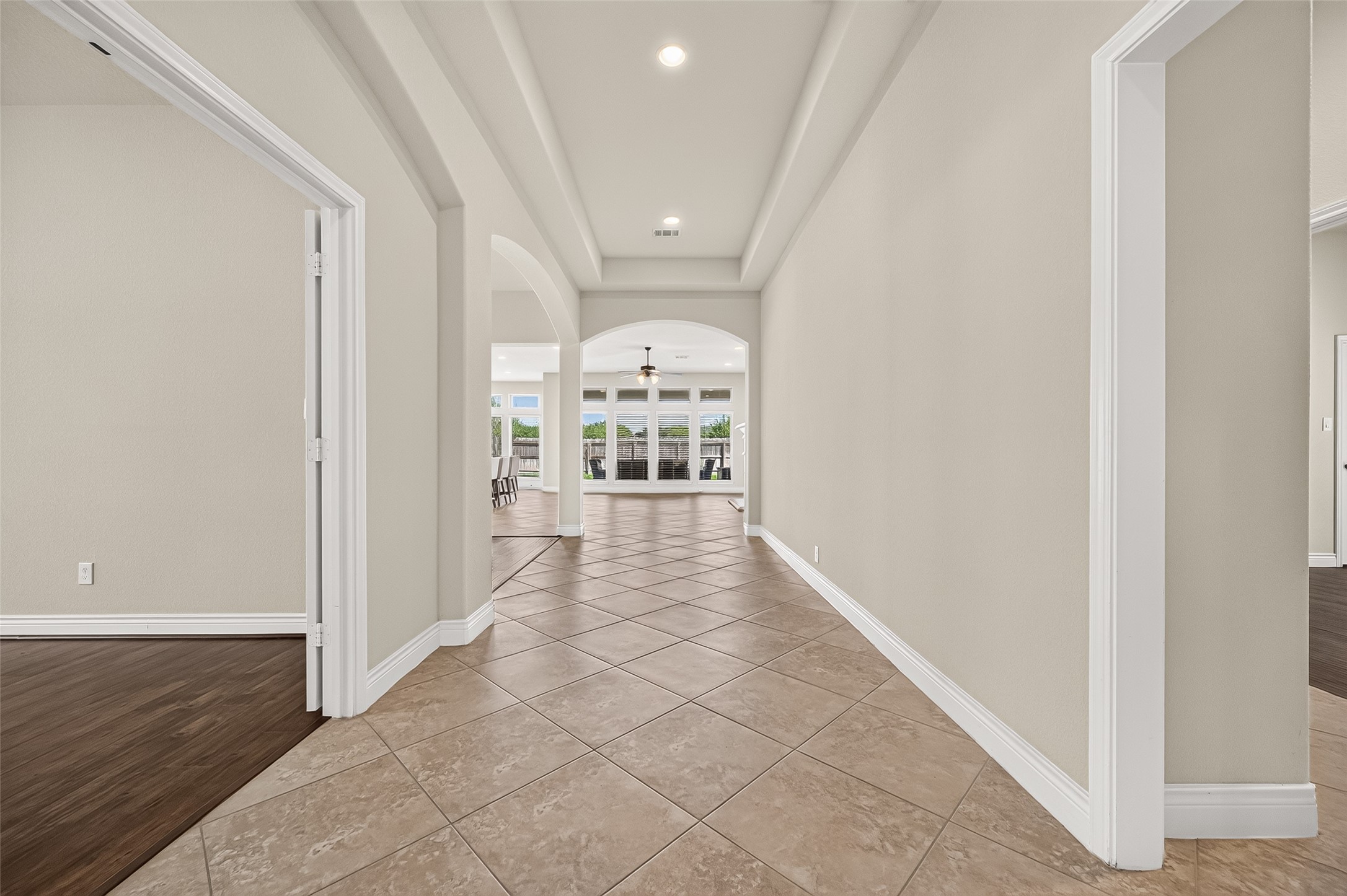 9246 Lakeshores Lagoon Lane Property Photo 7