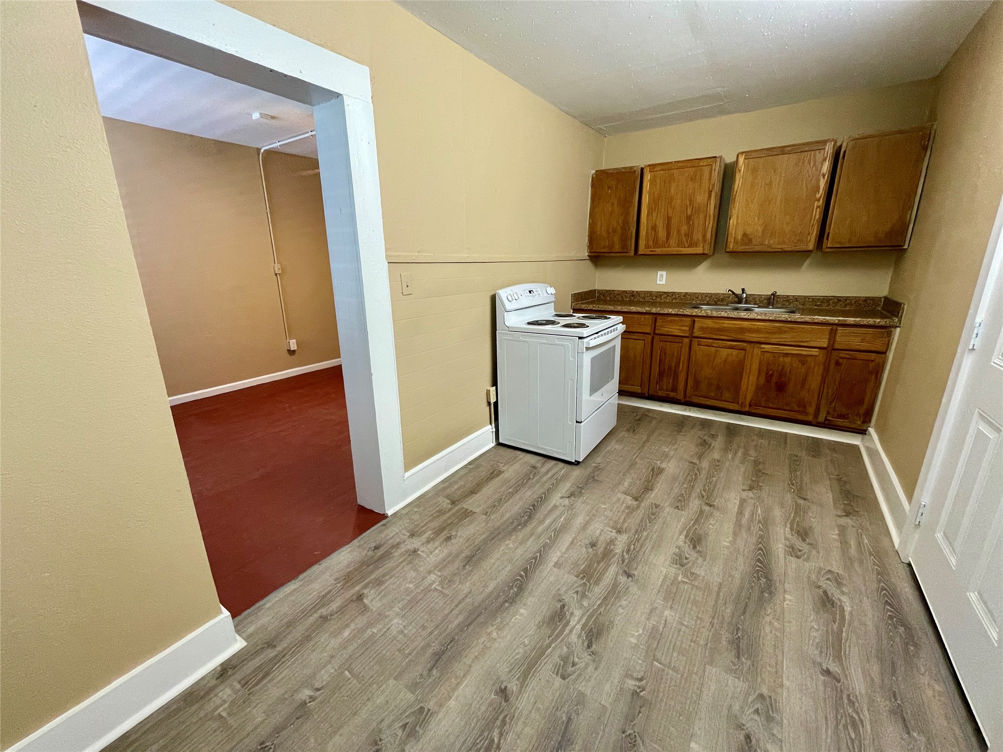 1814 Avenue M 1/2 1 Property Photo 3