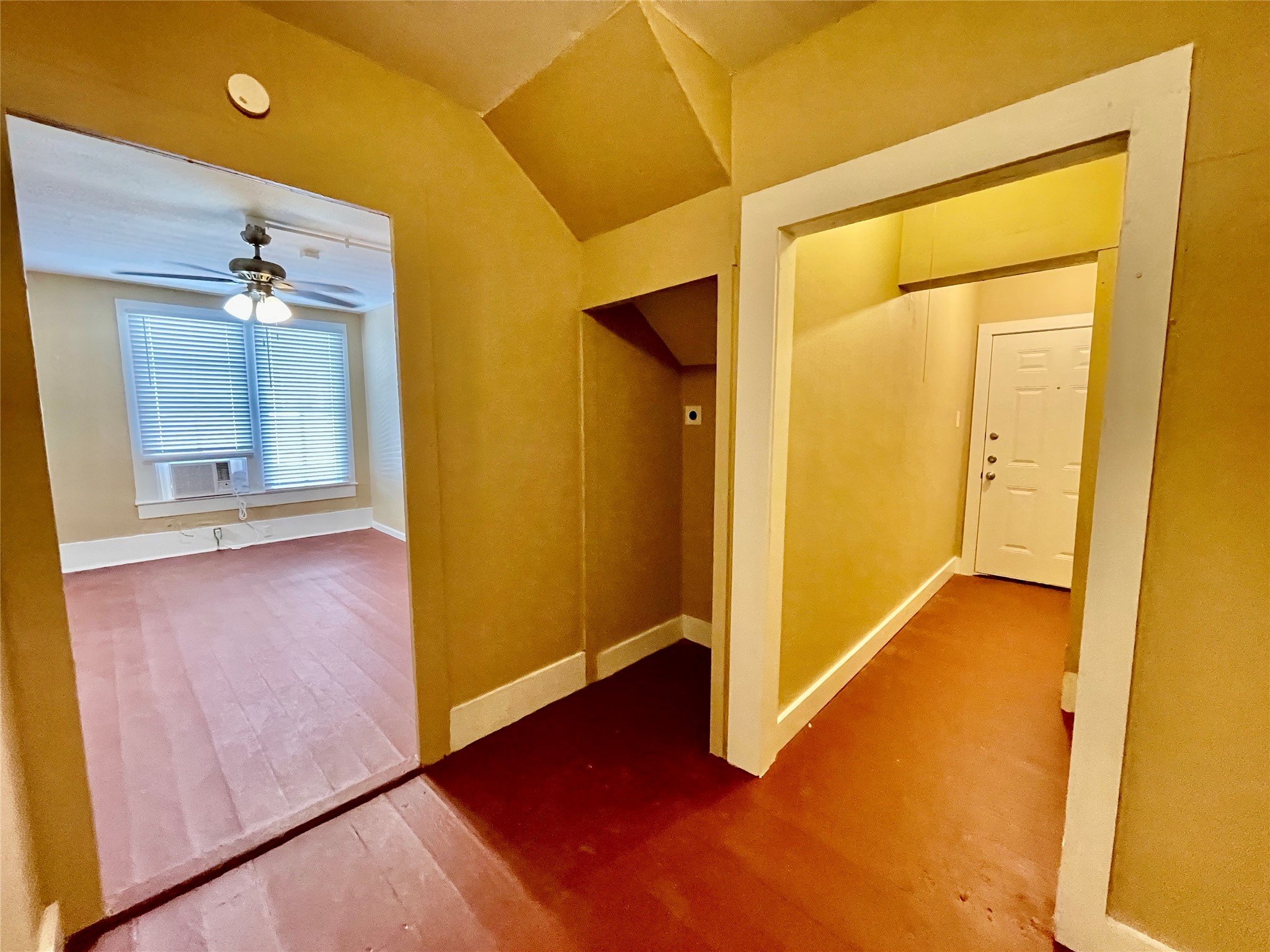 1814 Avenue M 1/2 1 Property Photo 10