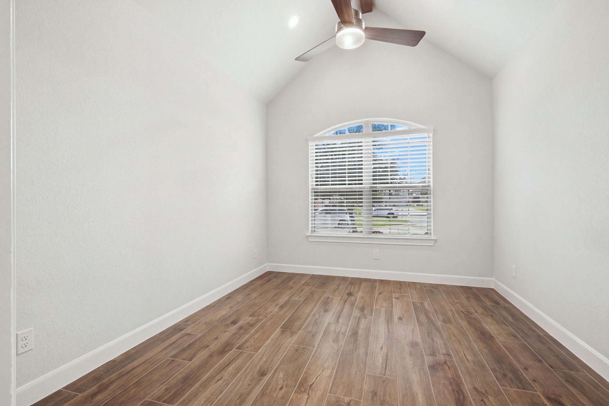 5638 Fountain Villas Way Property Photo 6