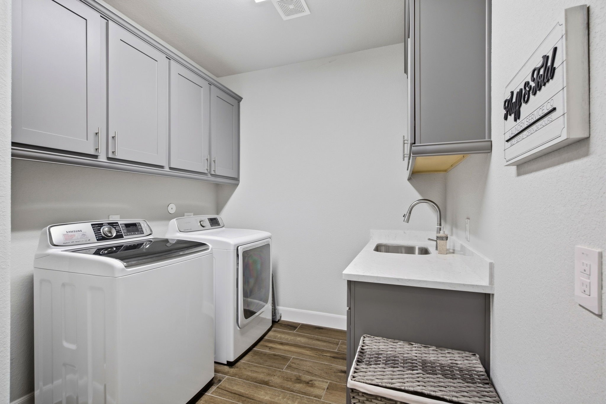 5638 Fountain Villas Way Property Photo 28