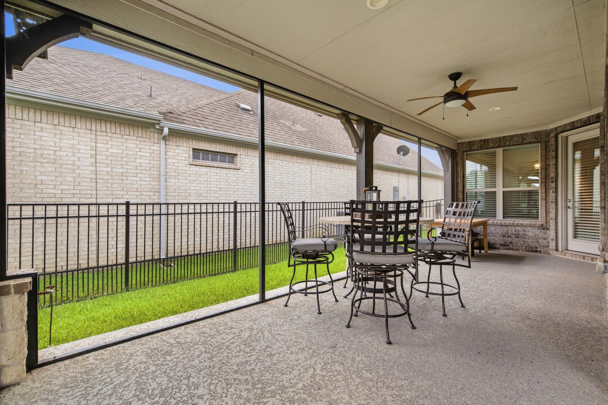 5638 Fountain Villas Way Property Photo 32