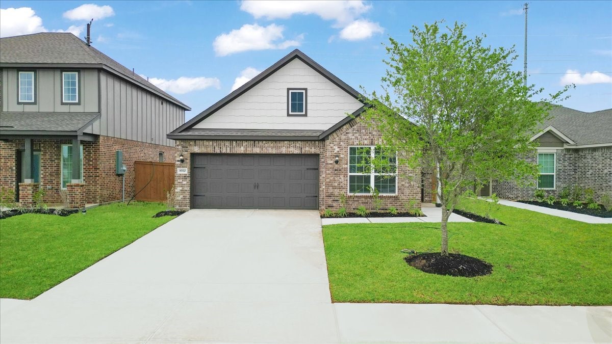 8930 Ice Quartz Drive Property Photo