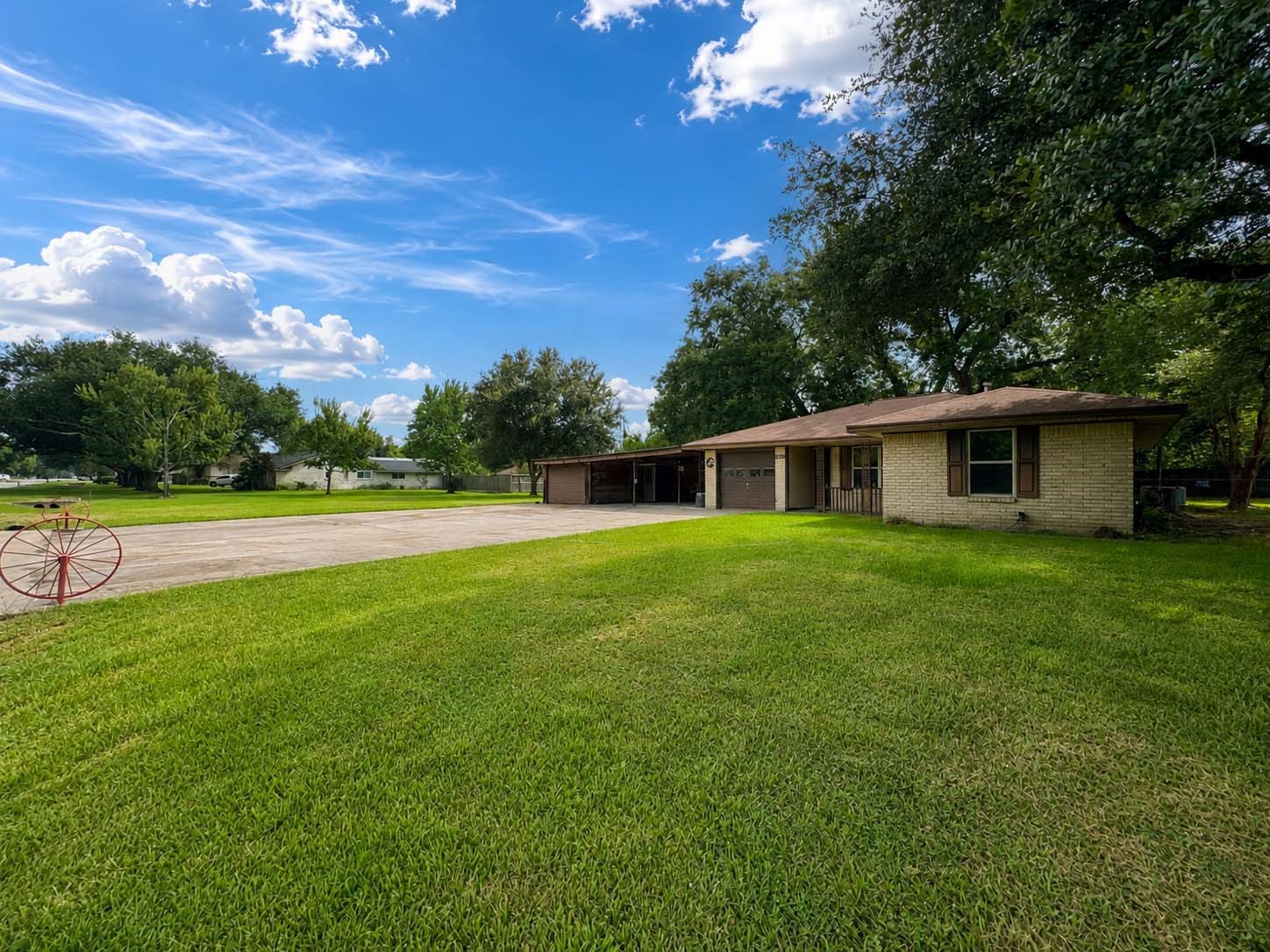 12711 Britt Road Property Photo 4