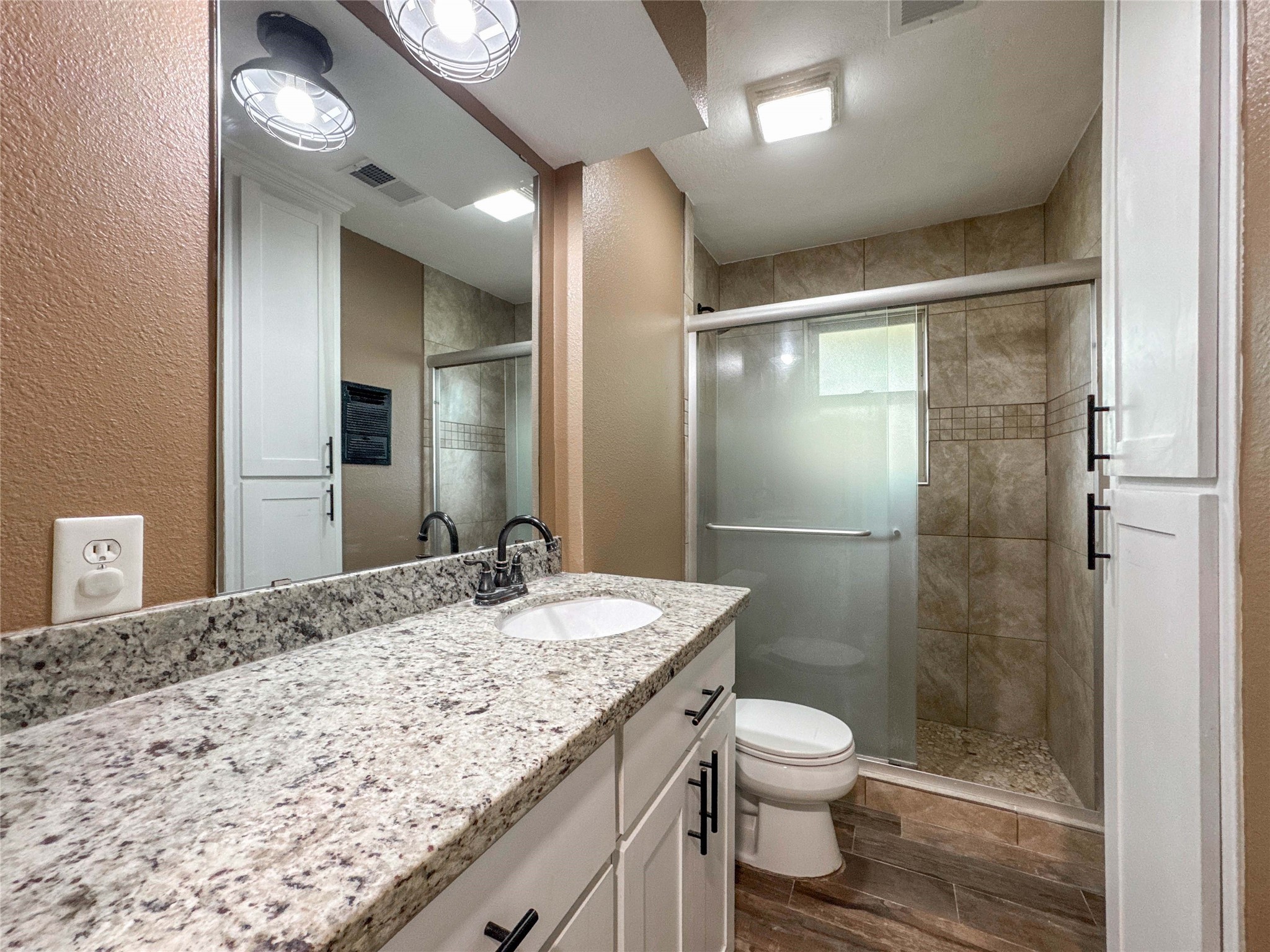 12711 Britt Road Property Photo 20