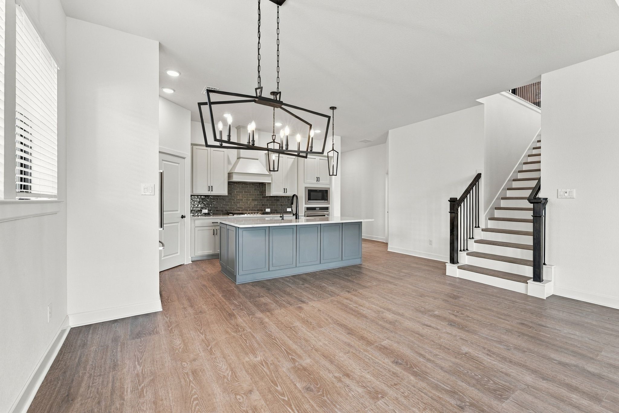5510 Orangery Lane Property Photo 8
