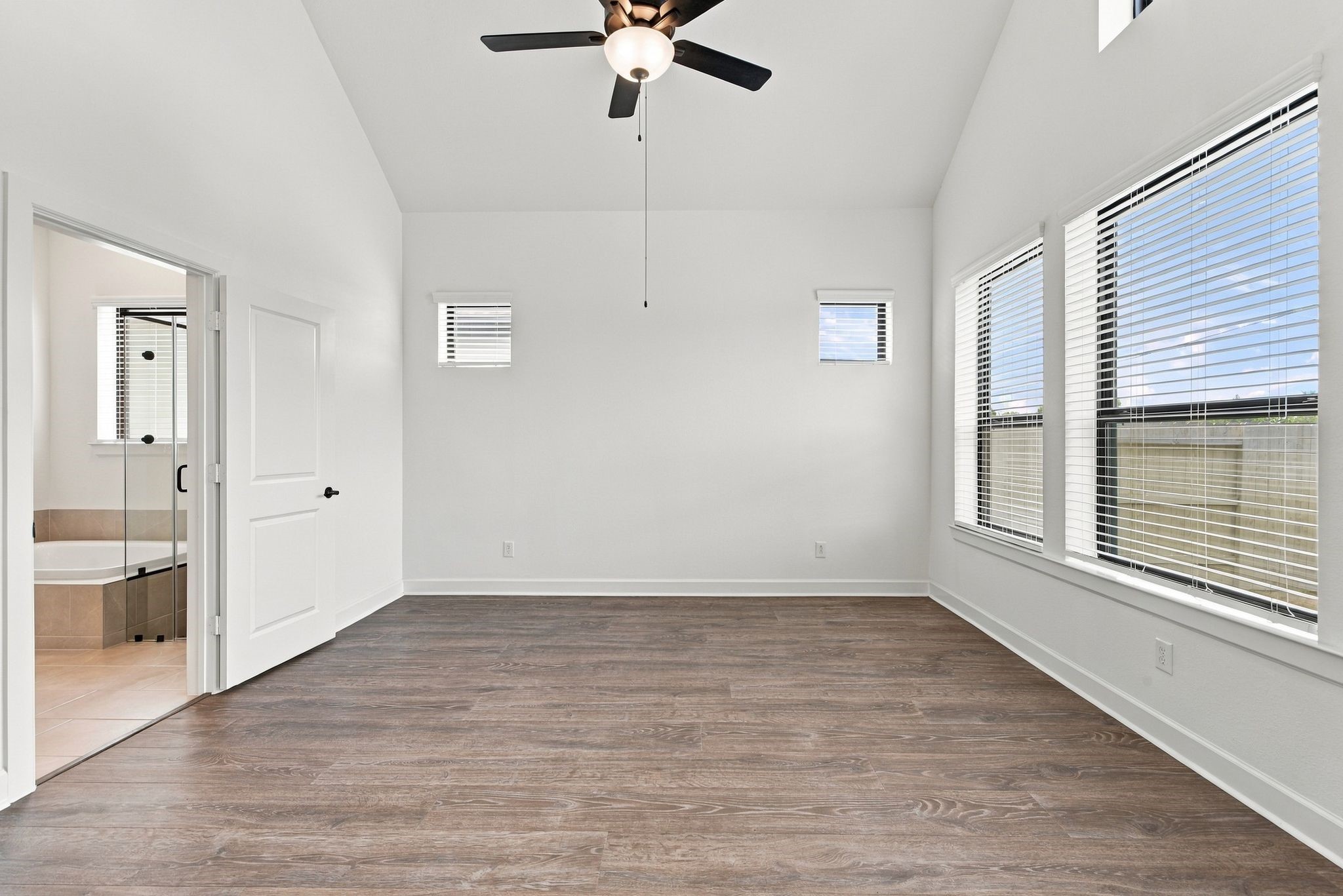 5510 Orangery Lane Property Photo 11