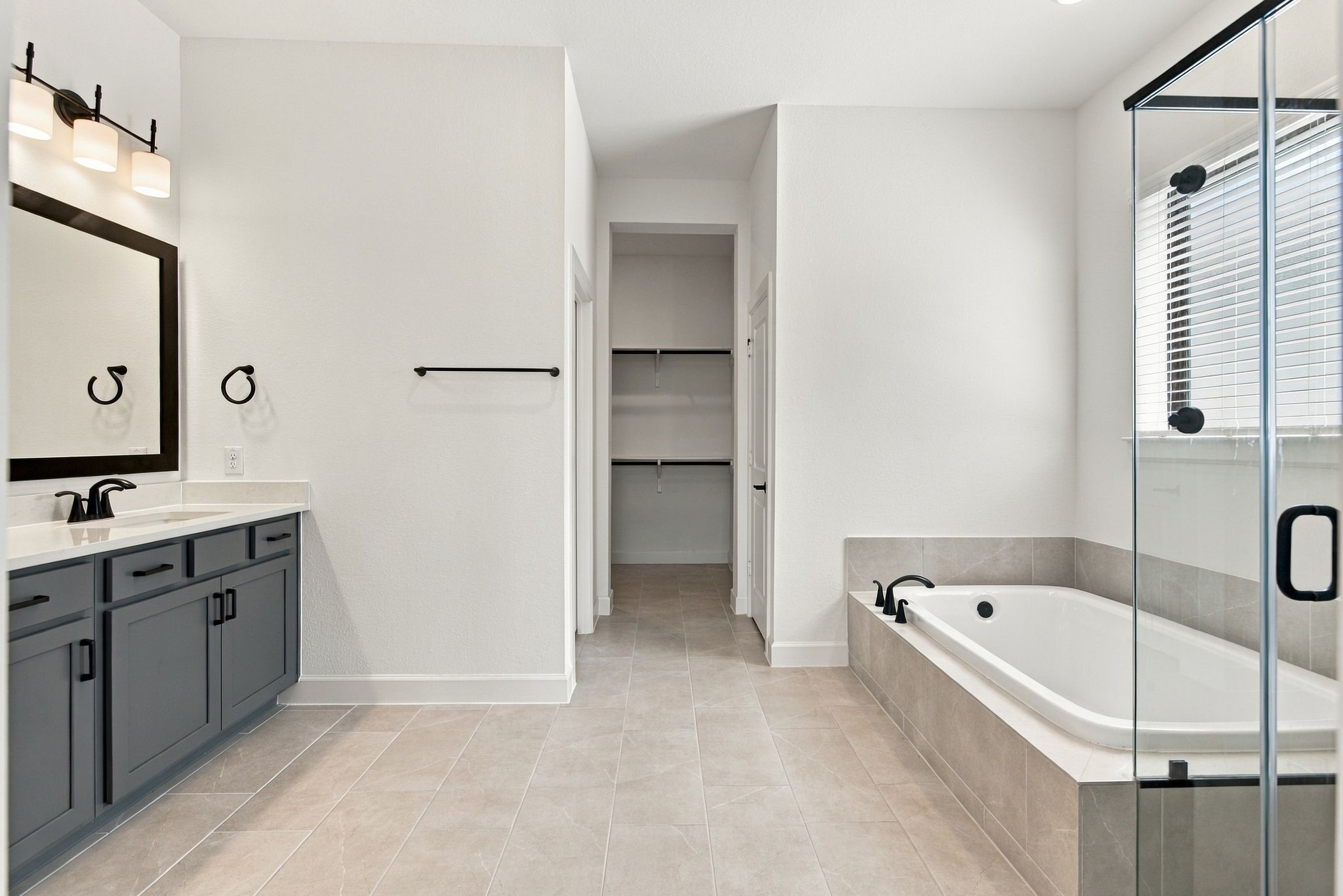 5510 Orangery Lane Property Photo 14