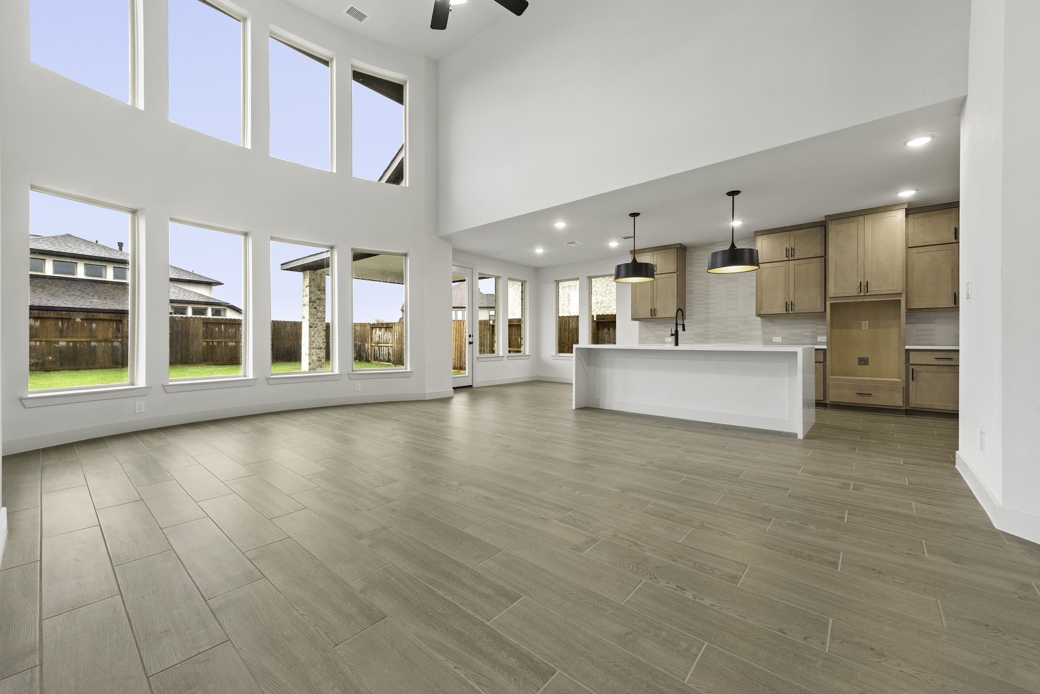 26715 Copernicus Cove Court Property Photo 6