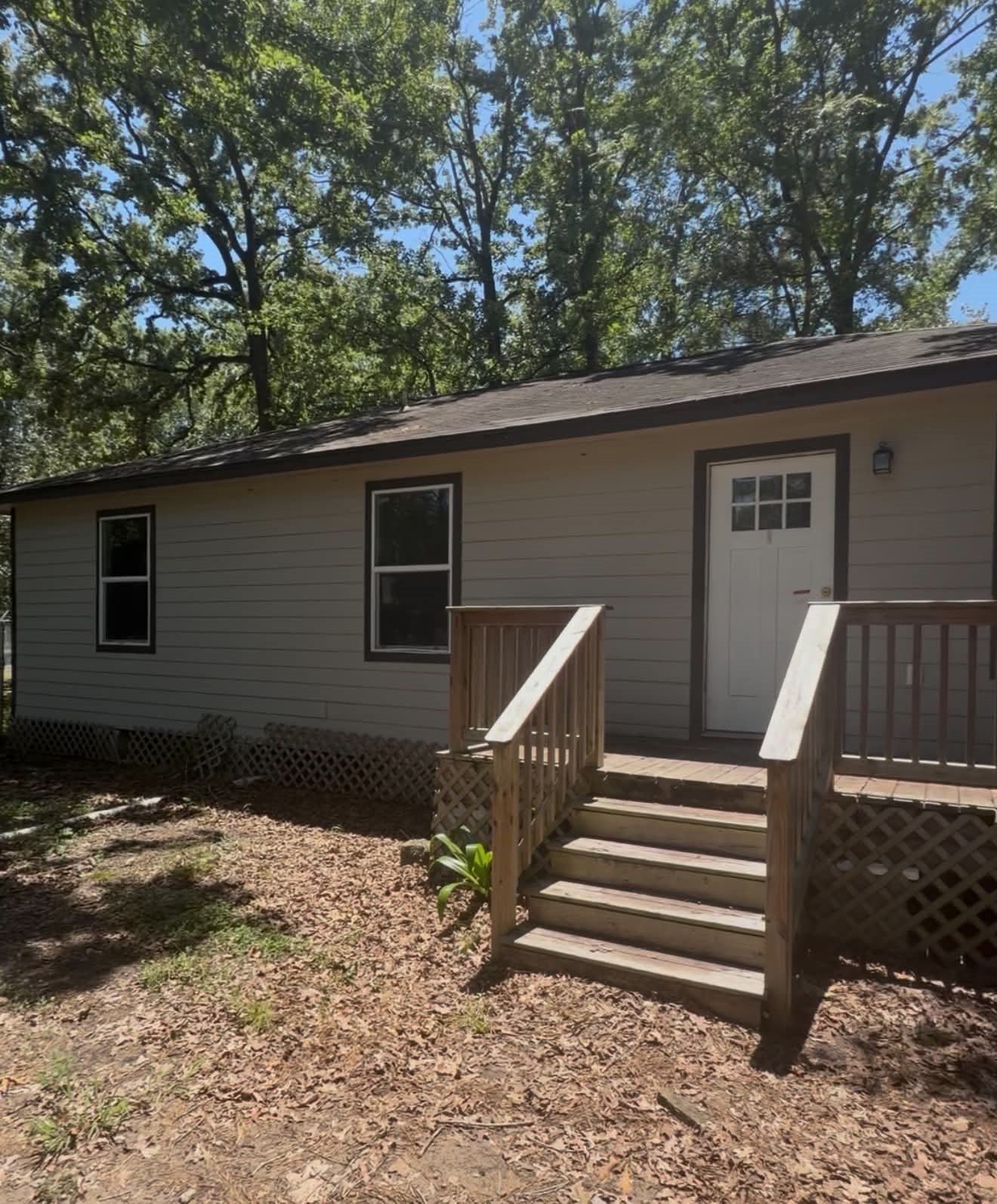 534 Meridian Property Photo 1
