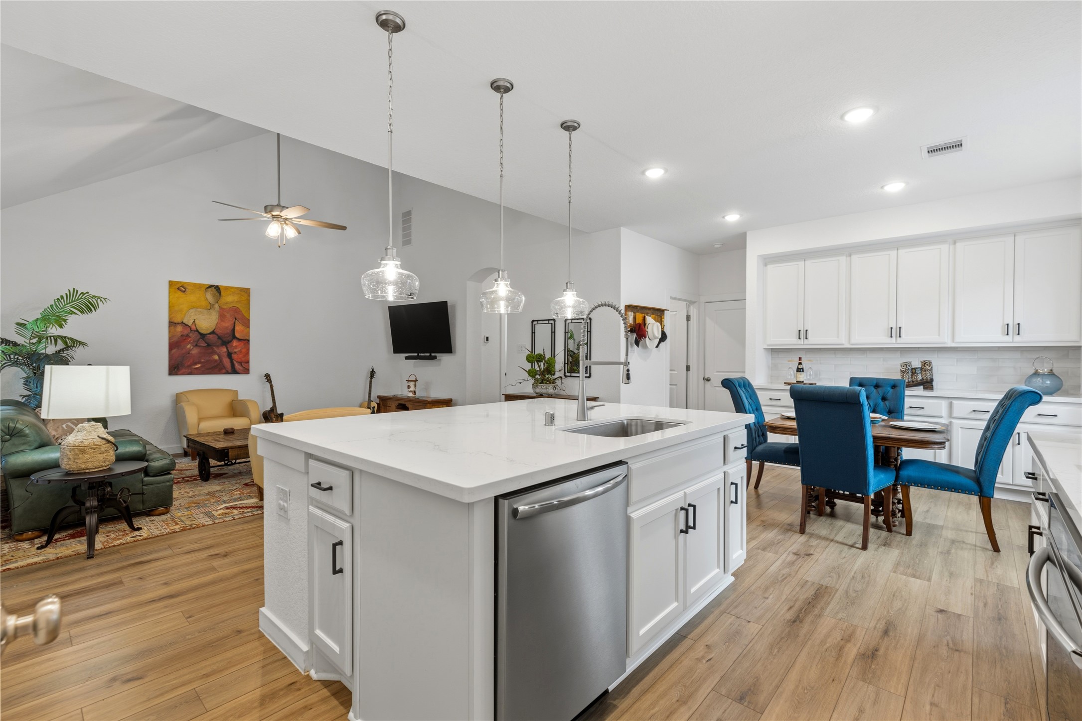 414 Soapberry Tree Court Property Photo 10