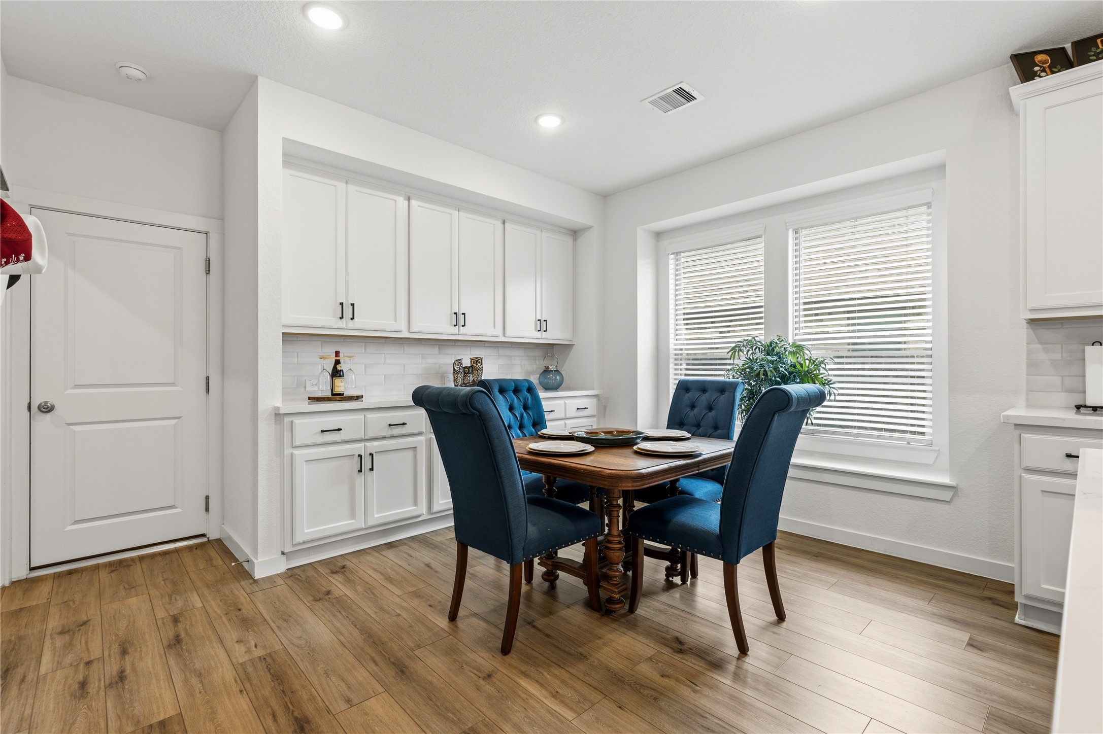 414 Soapberry Tree Court Property Photo 16
