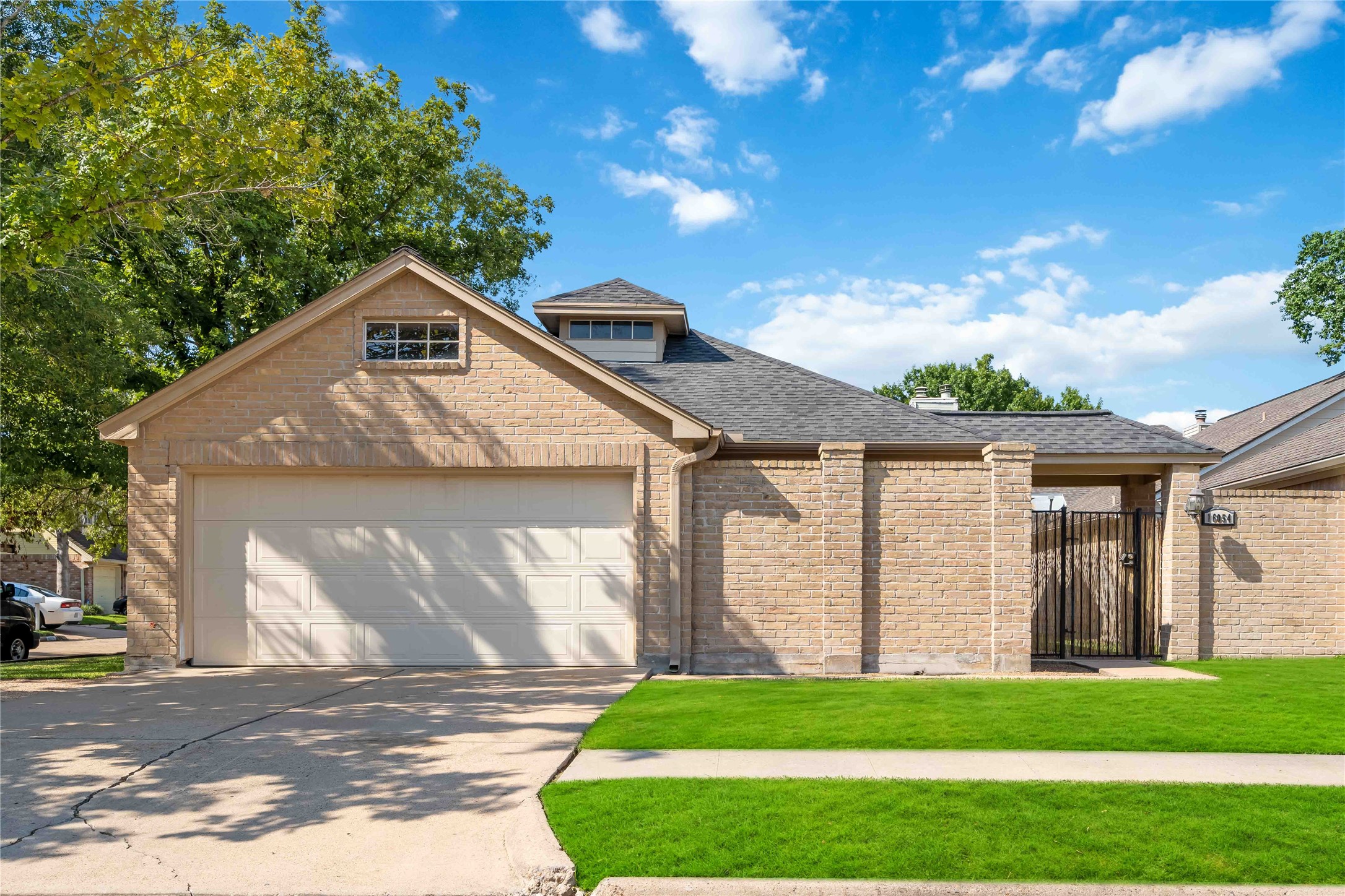 16054 Hidden Acres Drive Property Photo 1