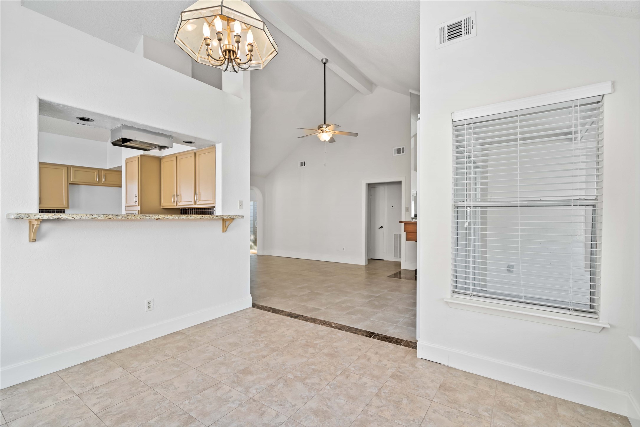 16054 Hidden Acres Drive Property Photo 10
