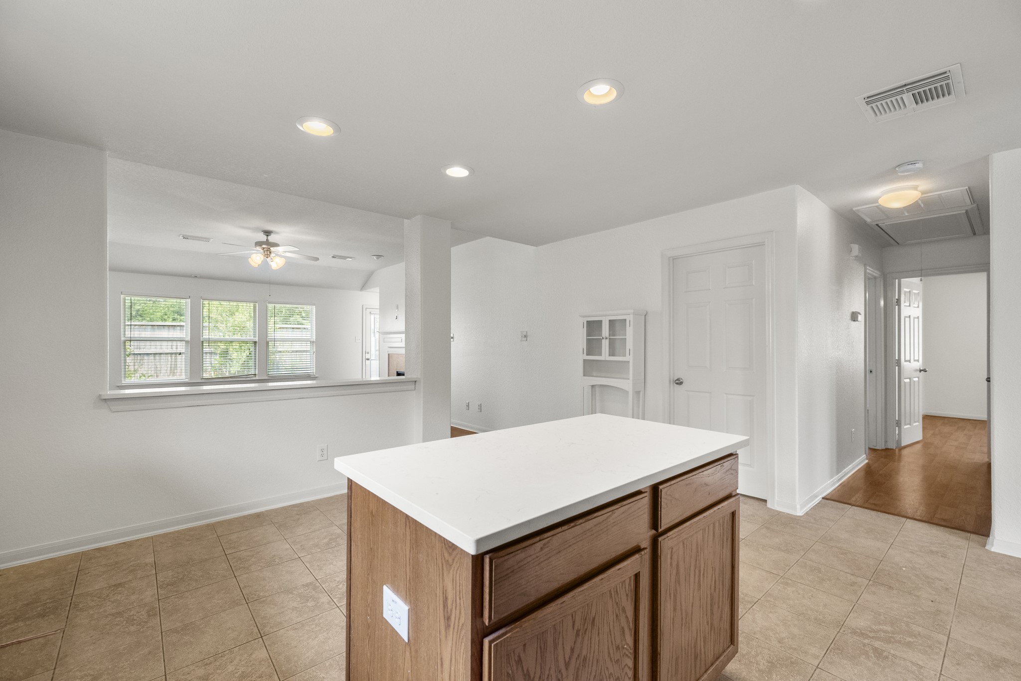 3211 Falcon Trail Drive Property Photo 15