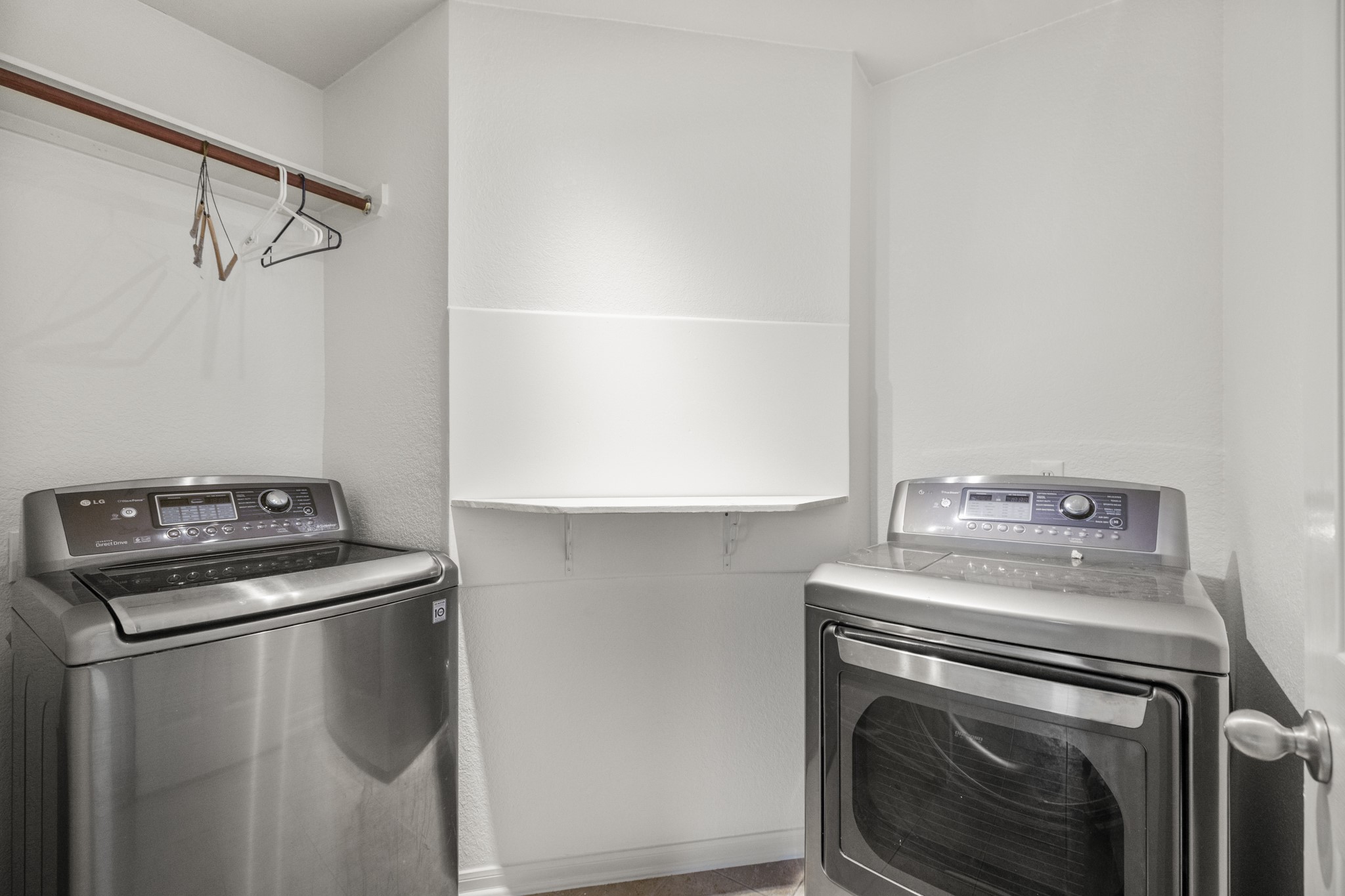 3211 Falcon Trail Drive Property Photo 43