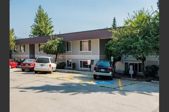 401 N Spokane Ave Property Photo 1
