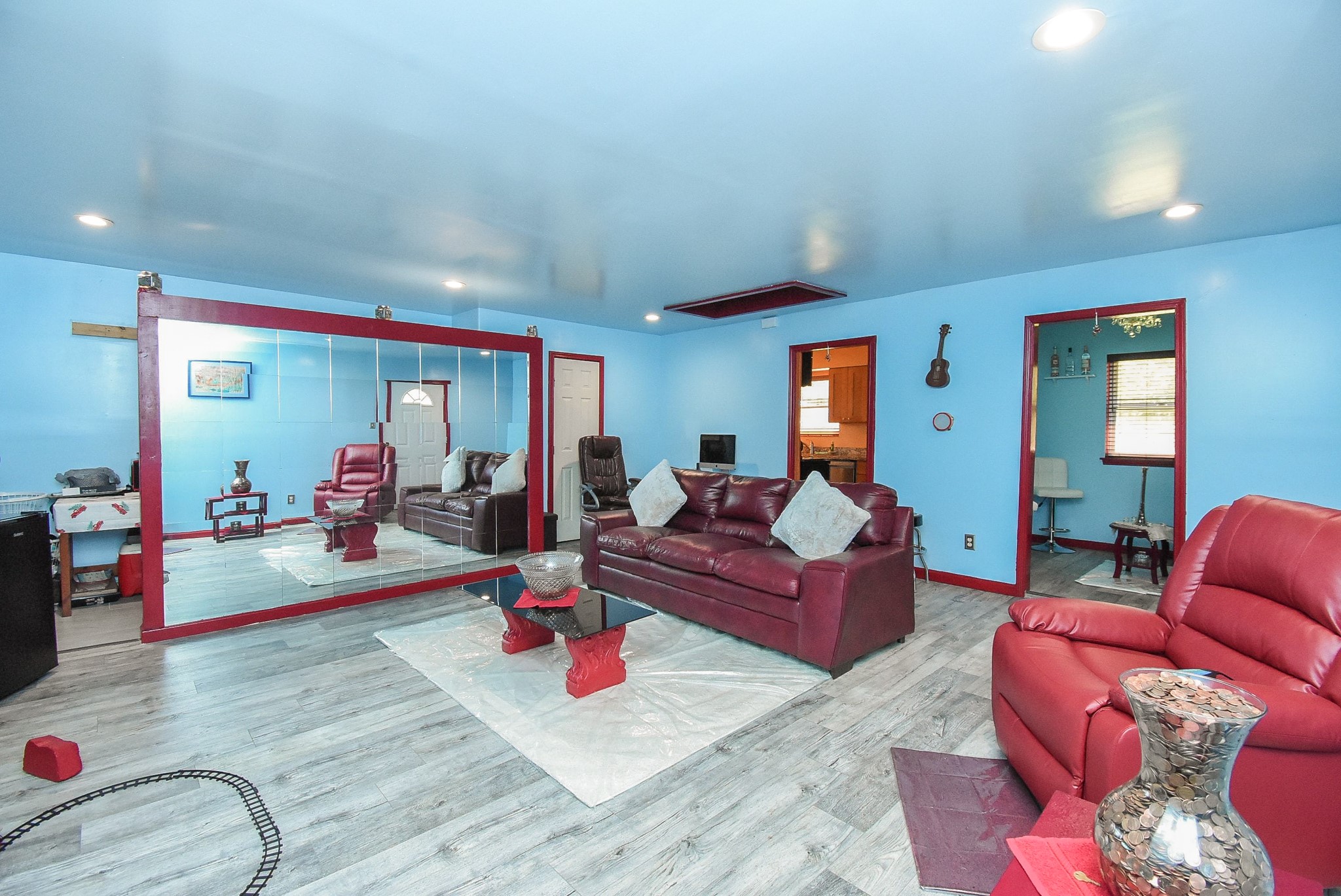 906 Corydon Drive Property Photo 13