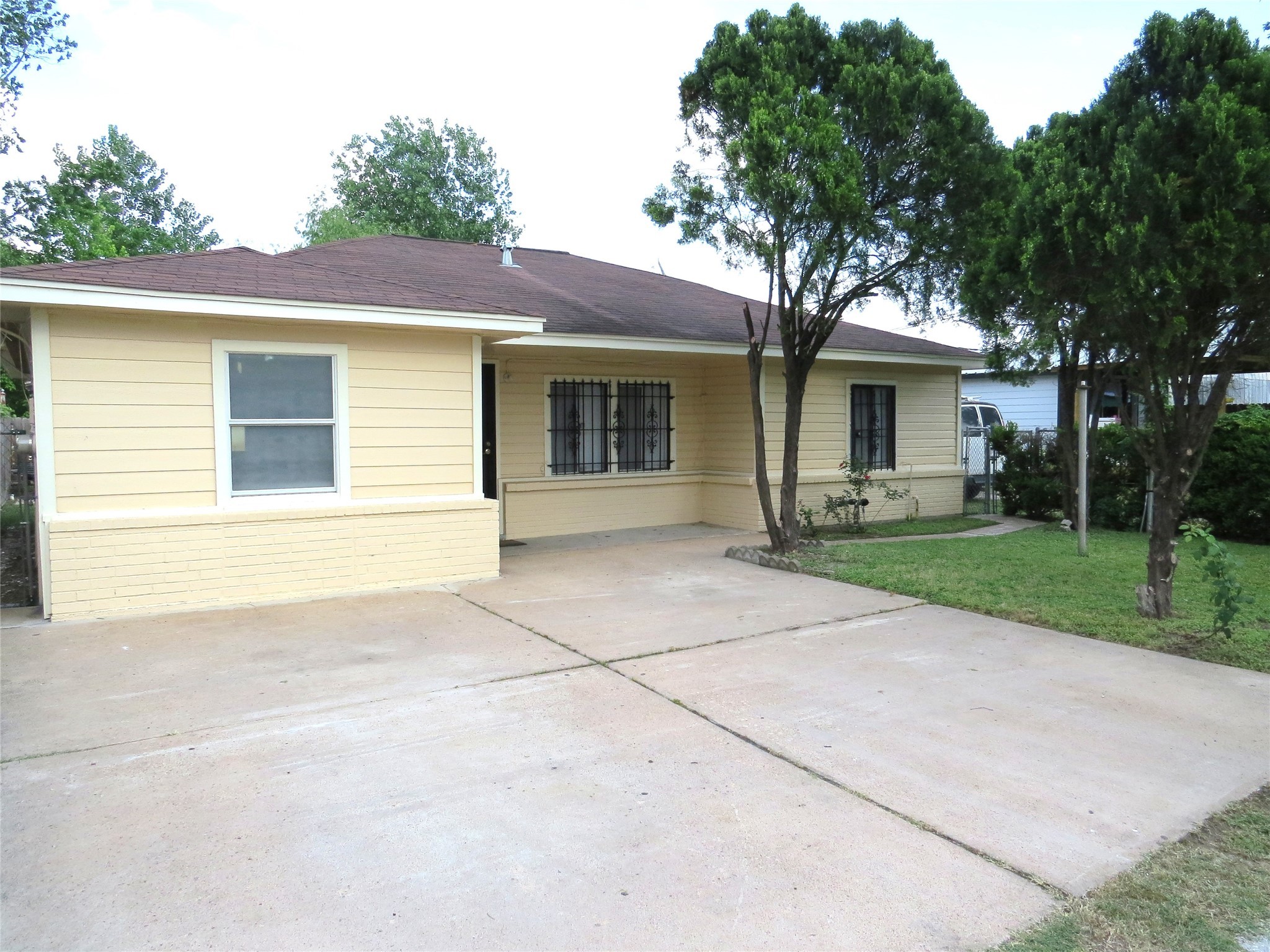 11216 Rusty Street Property Photo