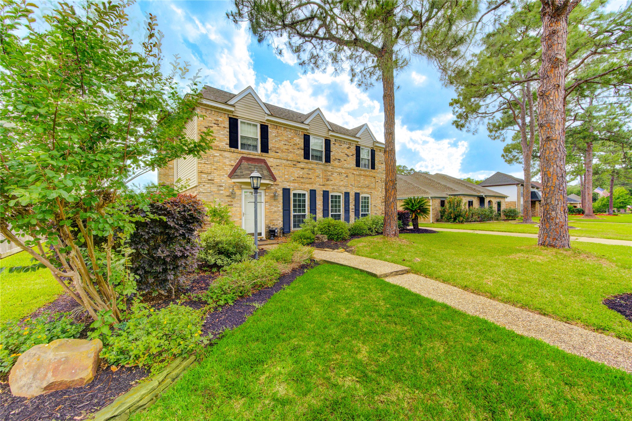 22211 Bucktrout Lane Property Photo