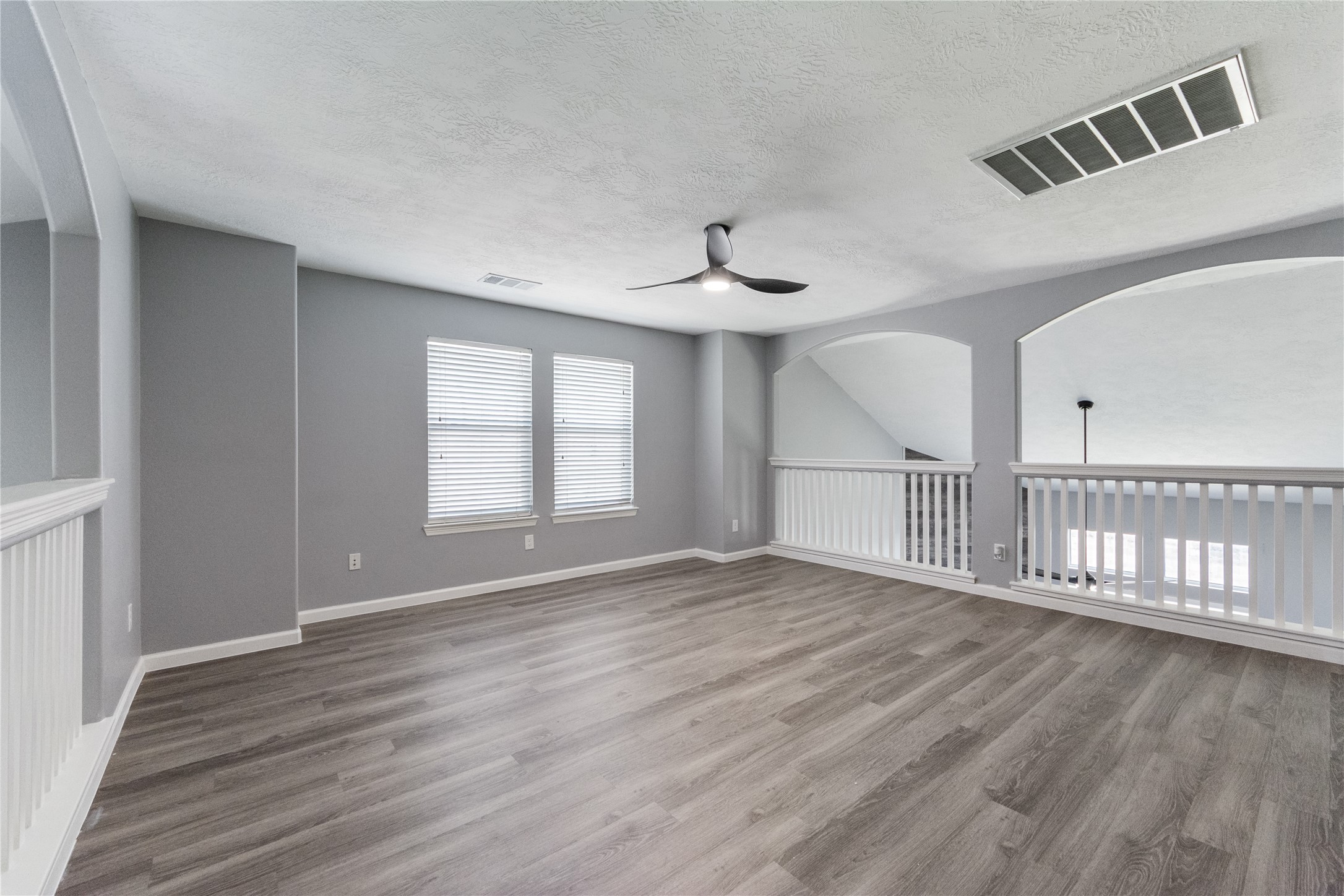 2214 Sterling Oaks Drive Property Photo 23