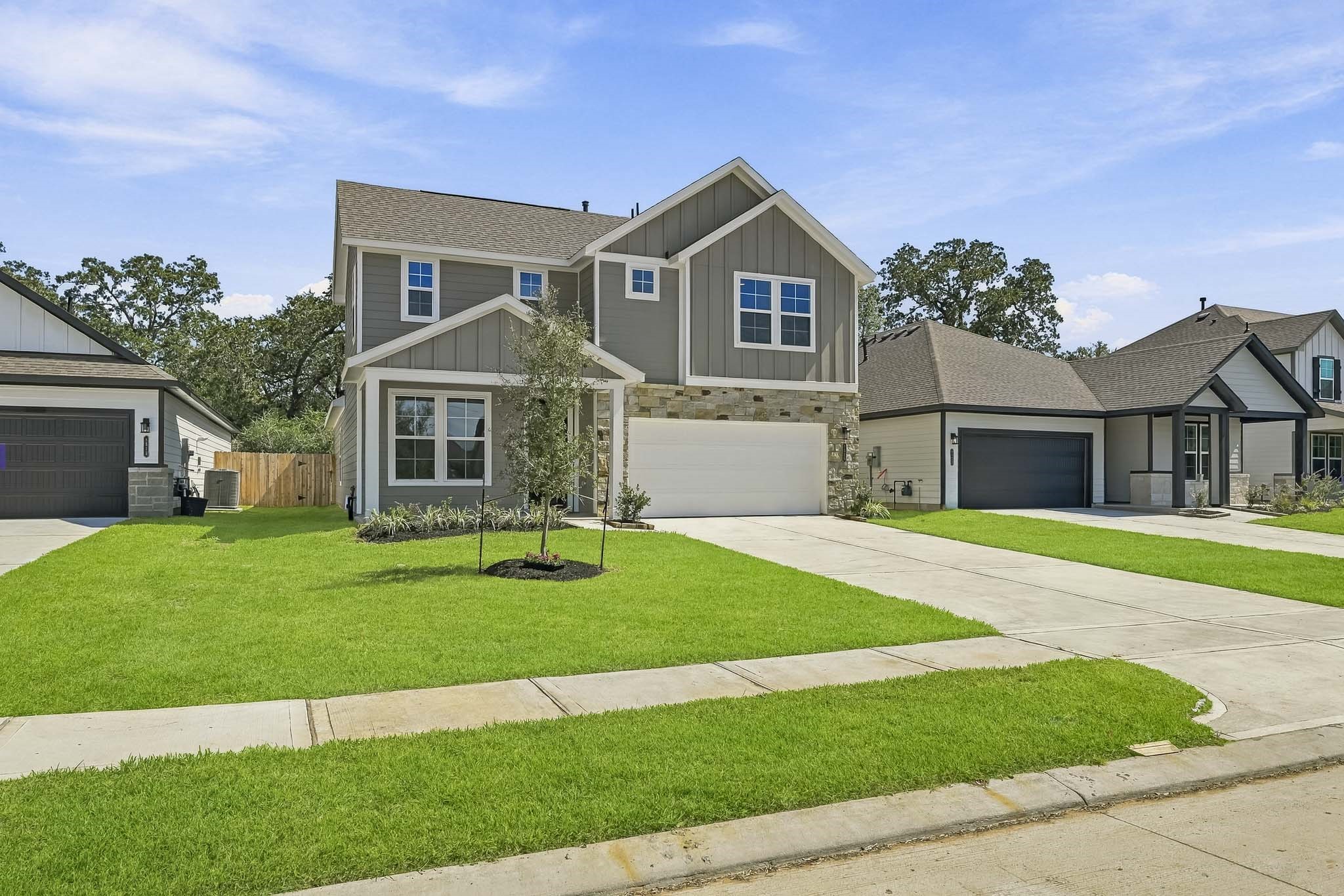8519 Light Rail Drive Property Photo 3