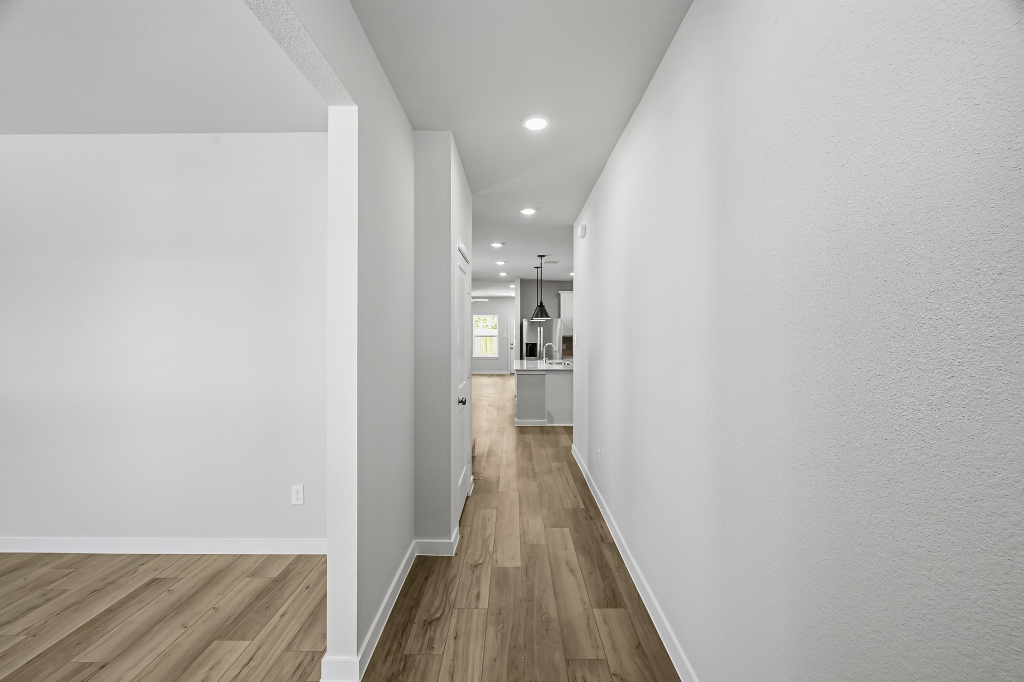 8519 Light Rail Drive Property Photo 7