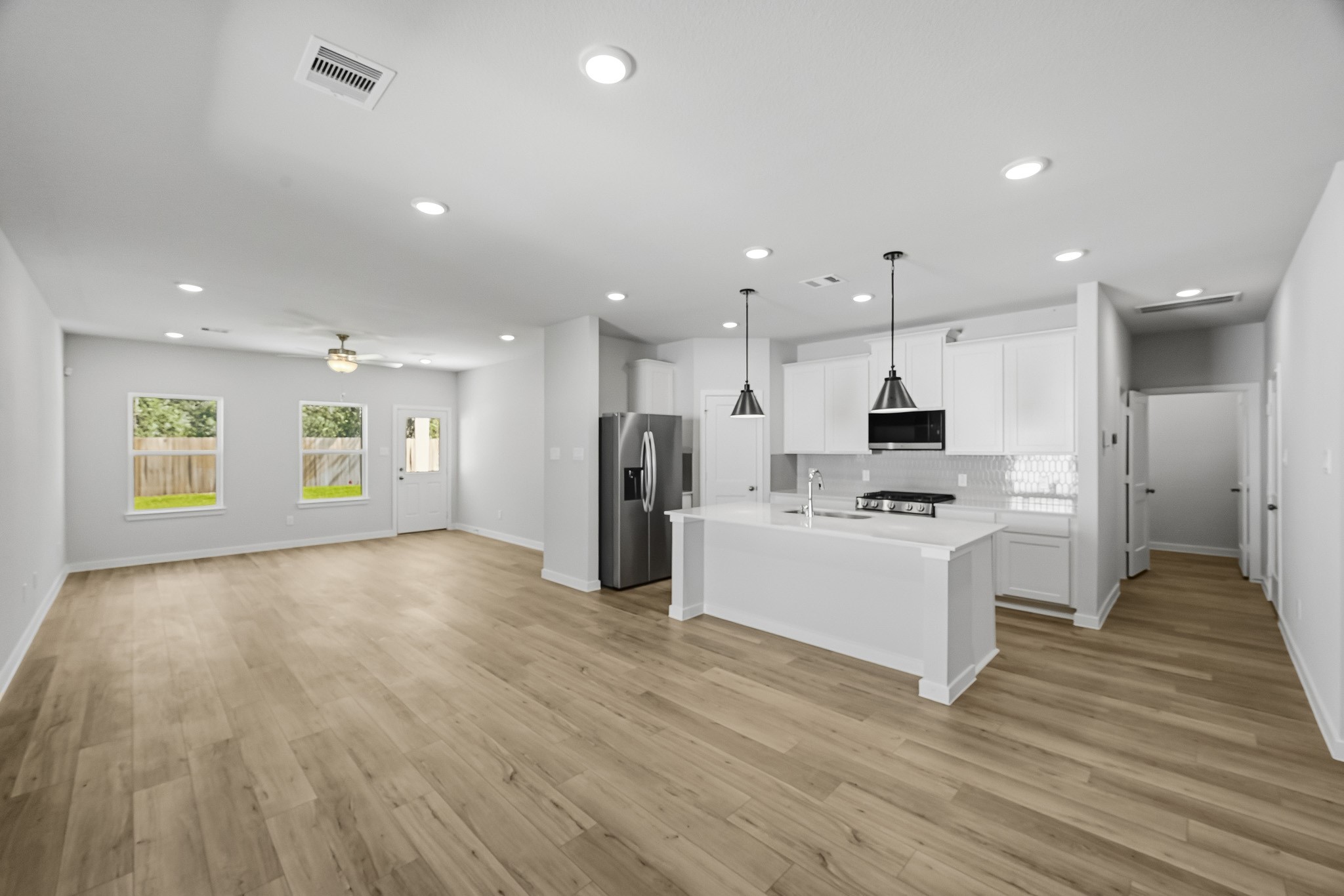 8519 Light Rail Drive Property Photo 10