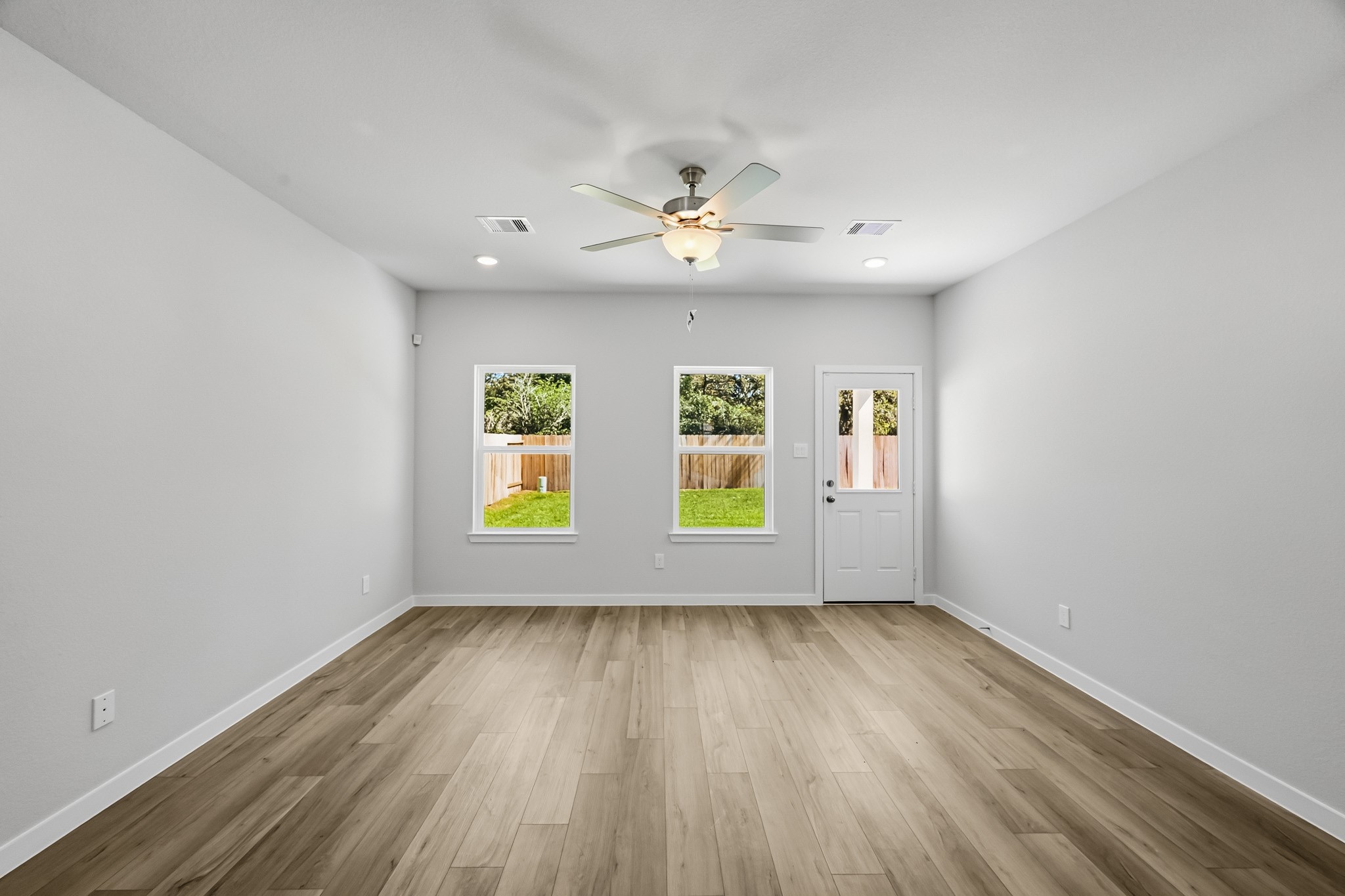 8519 Light Rail Drive Property Photo 12