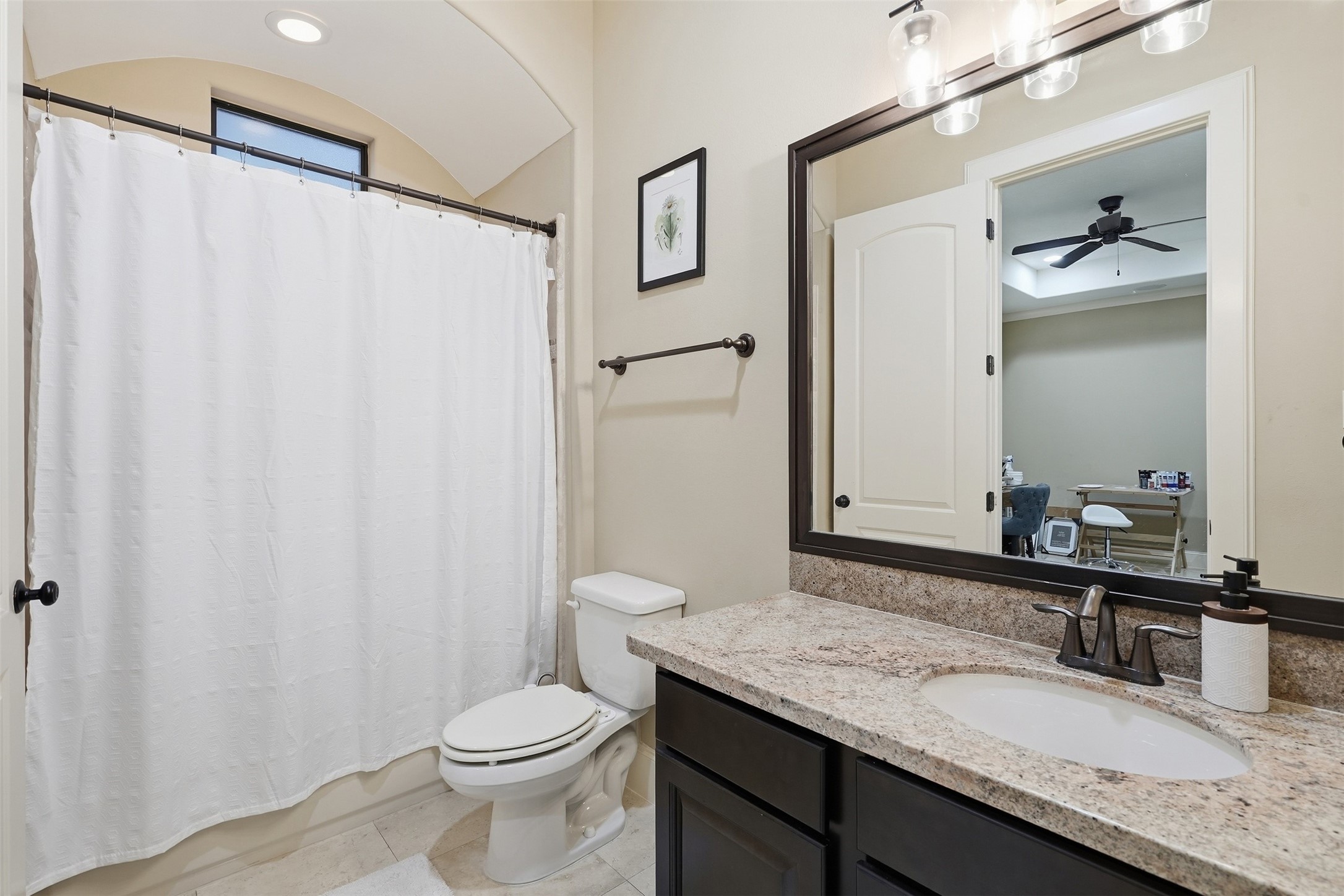 4323 Rose Street Property Photo 7