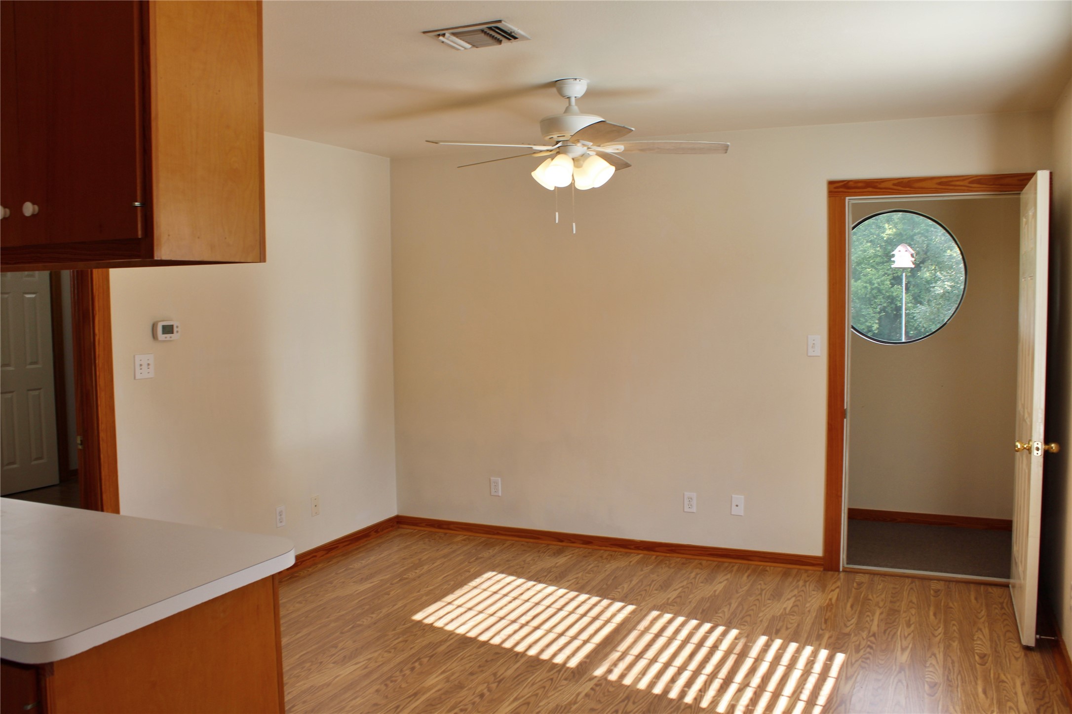 428 Dewees Street Property Photo 5
